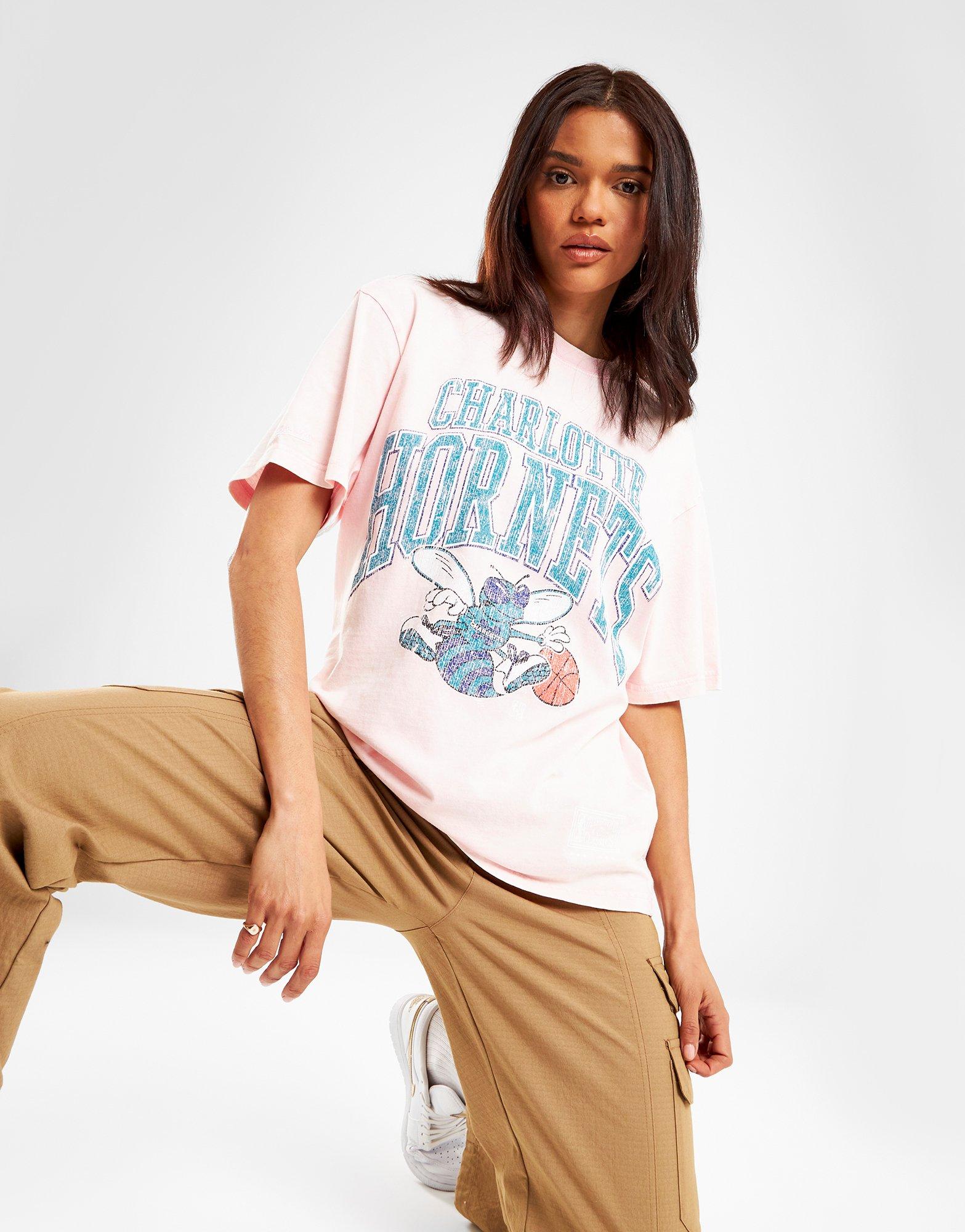 Mitchell & Ness Men's Charlotte Hornets Oversized Logo Short Sleeve Vi