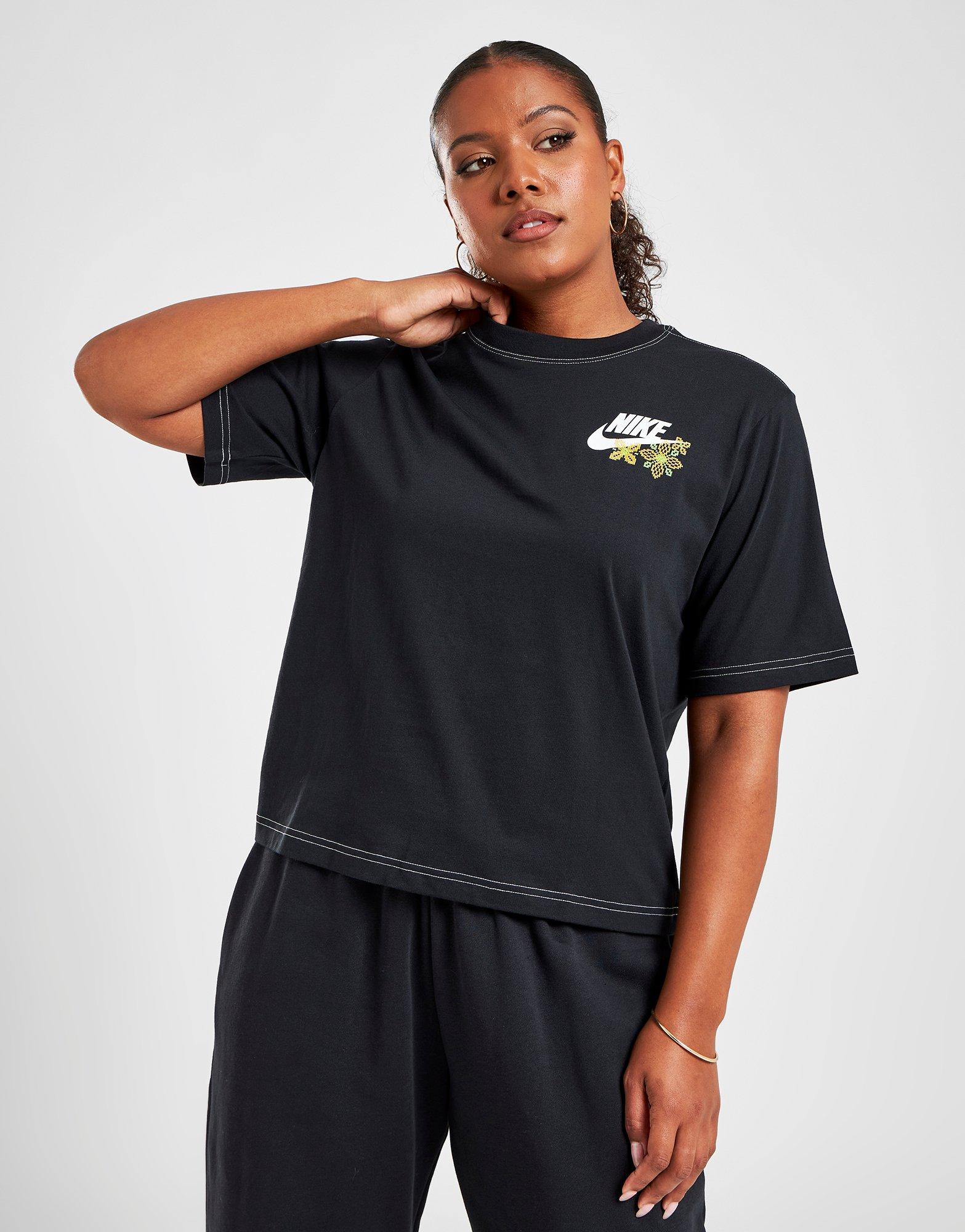 Nike women's hotsell floral t shirt