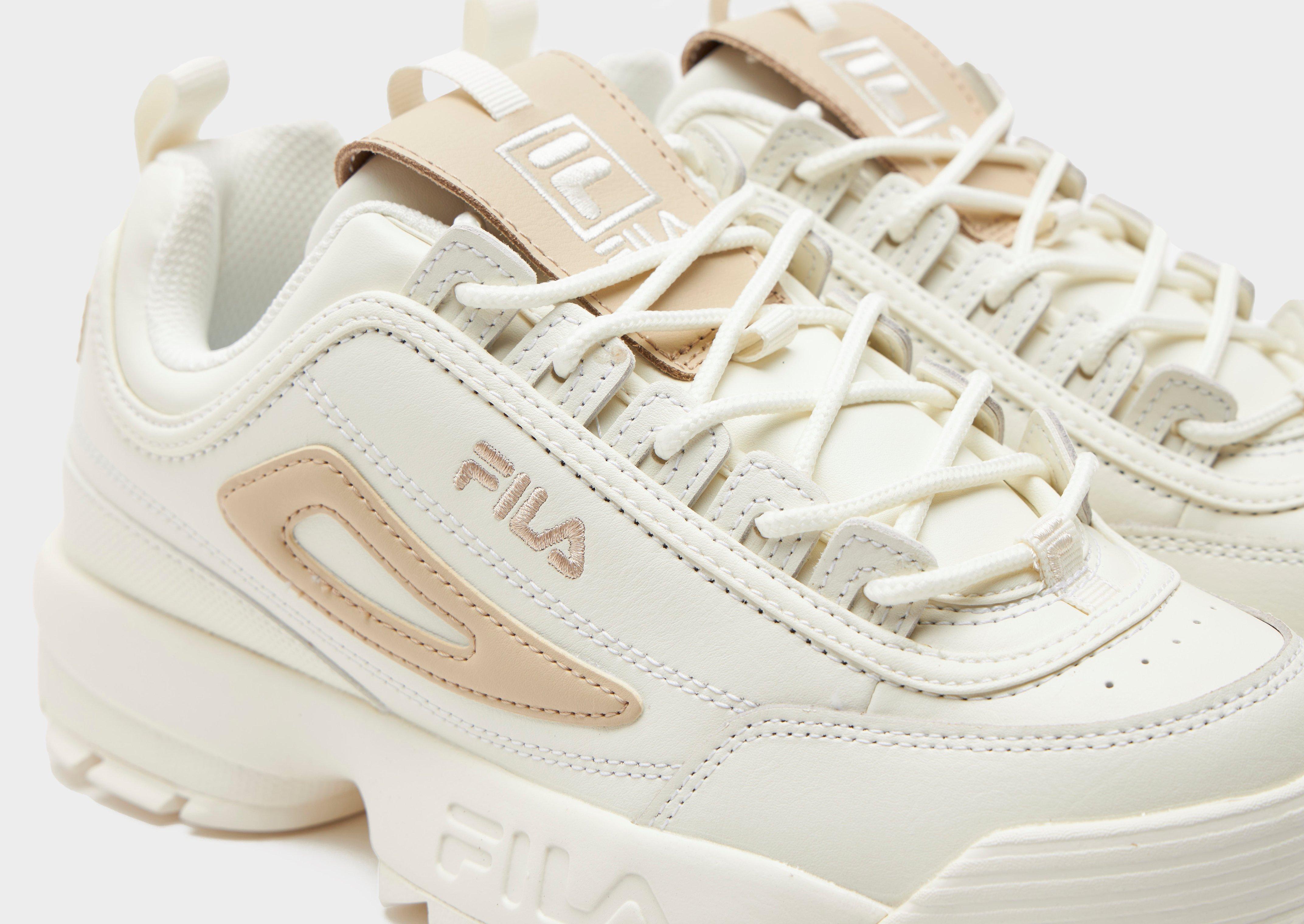 Fila shoes color white online