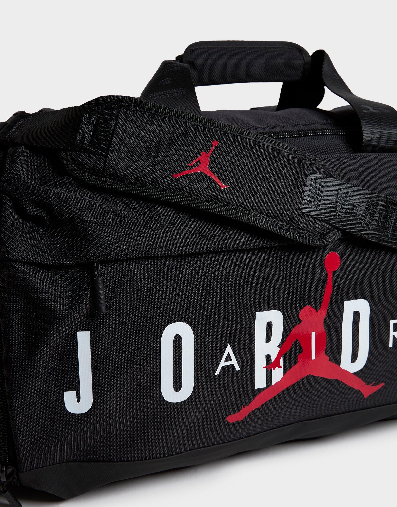 Jordan velocity best sale duffle bag