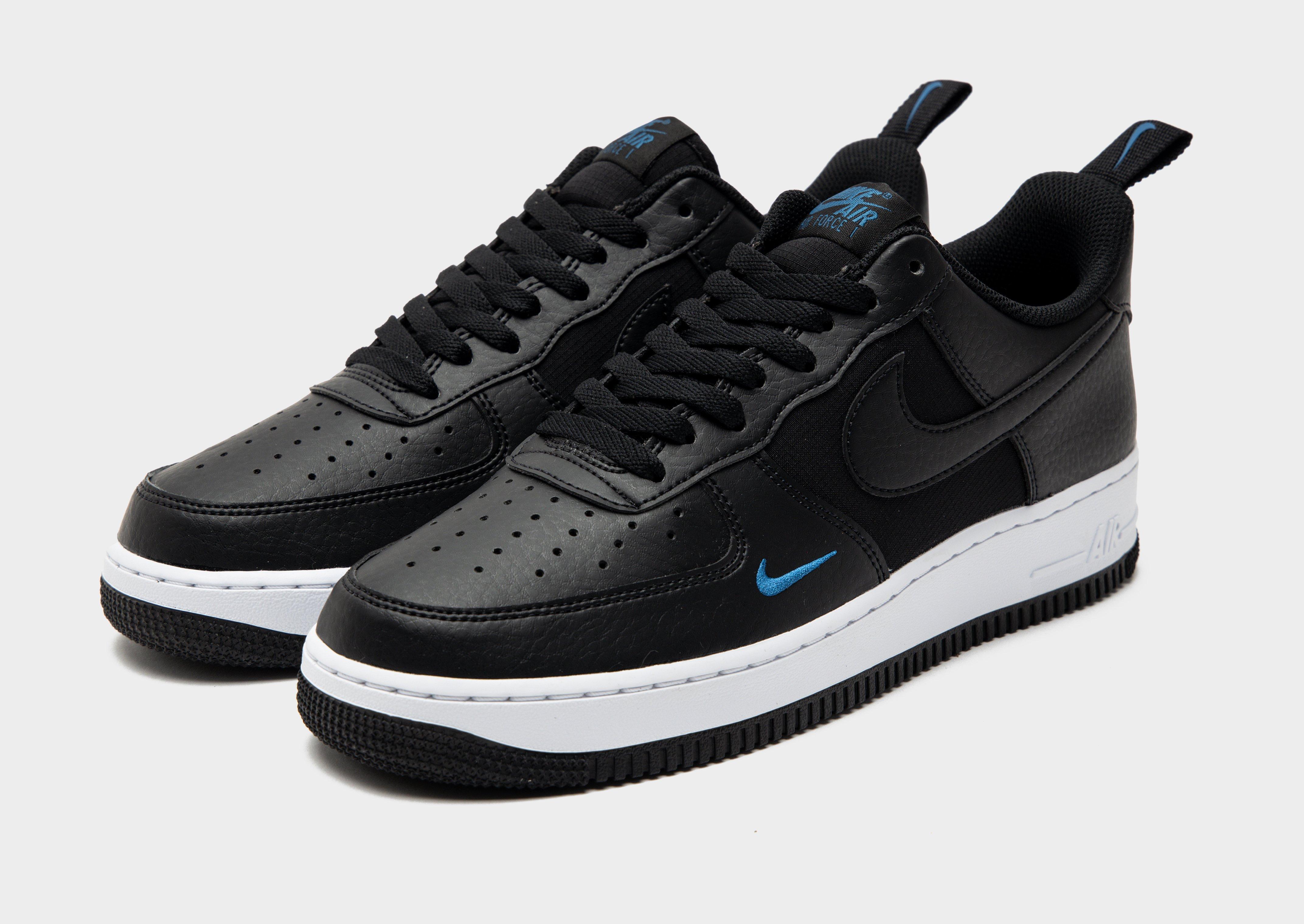 Nike air force 1 essential store low black