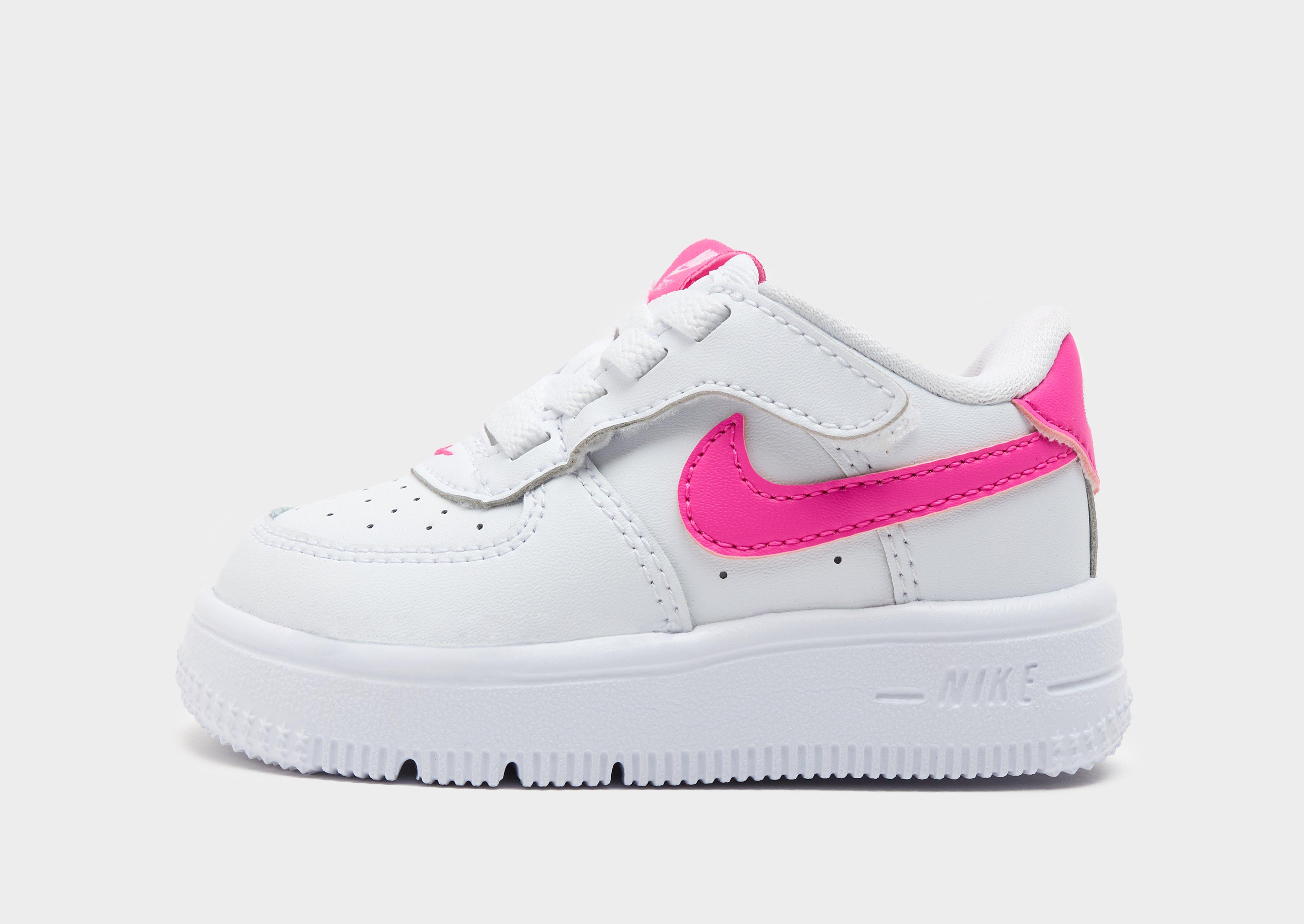 Nike air force hot sale 1 pink suede junior