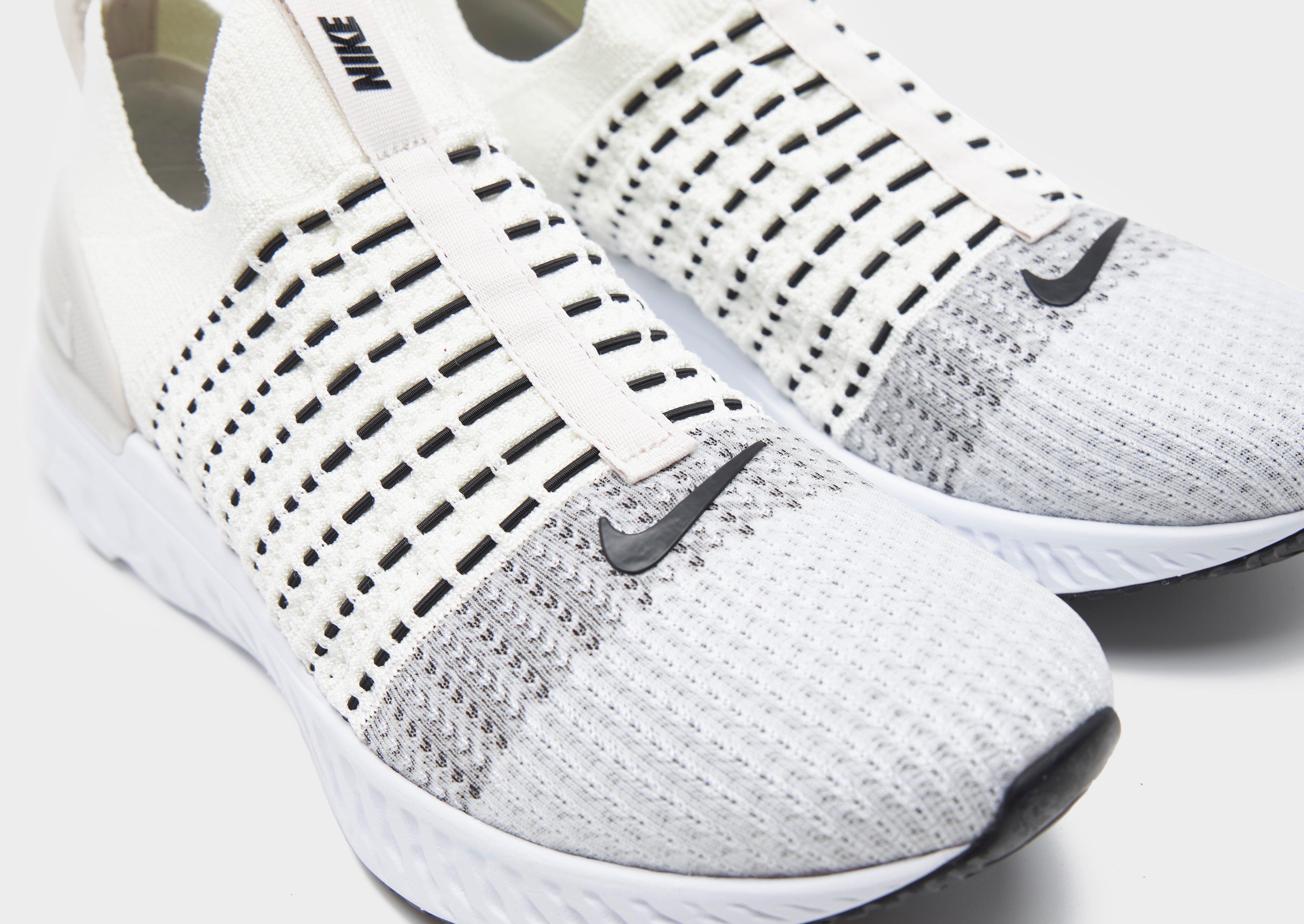 Nike React Phantom Run Flyknit 2