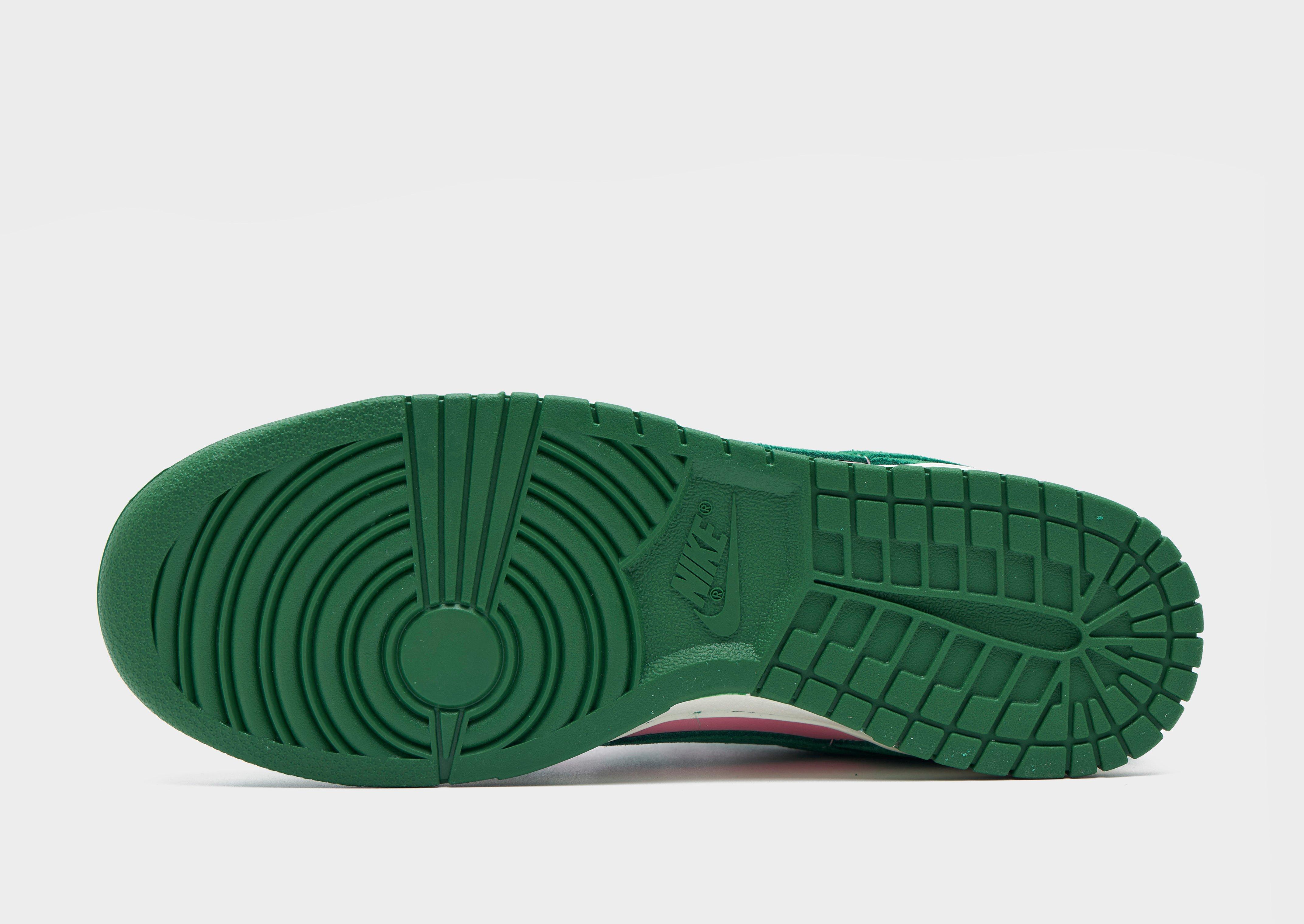 Nike Dunk Low Retro SE