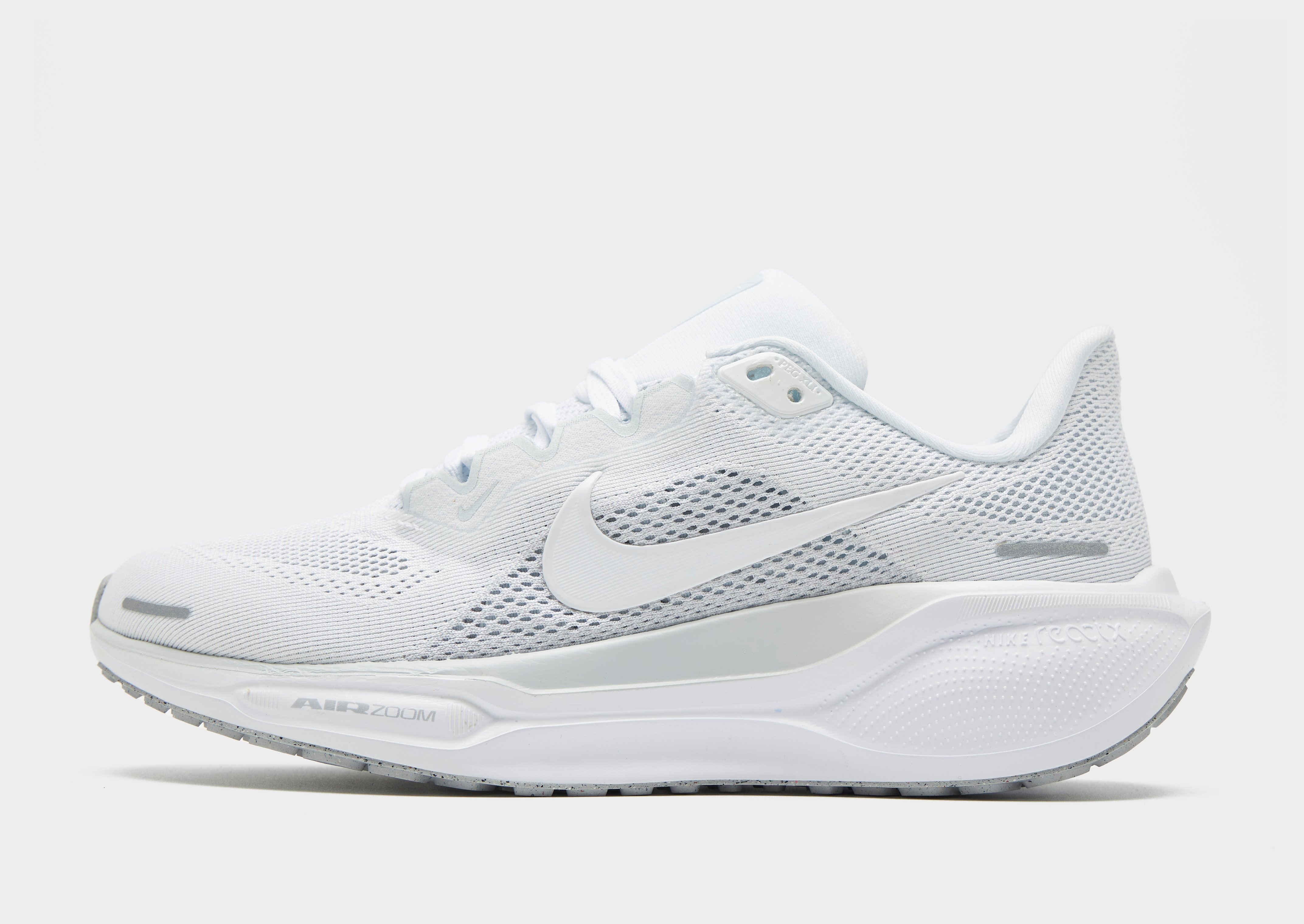 Jd sports pegasus 35 hot sale