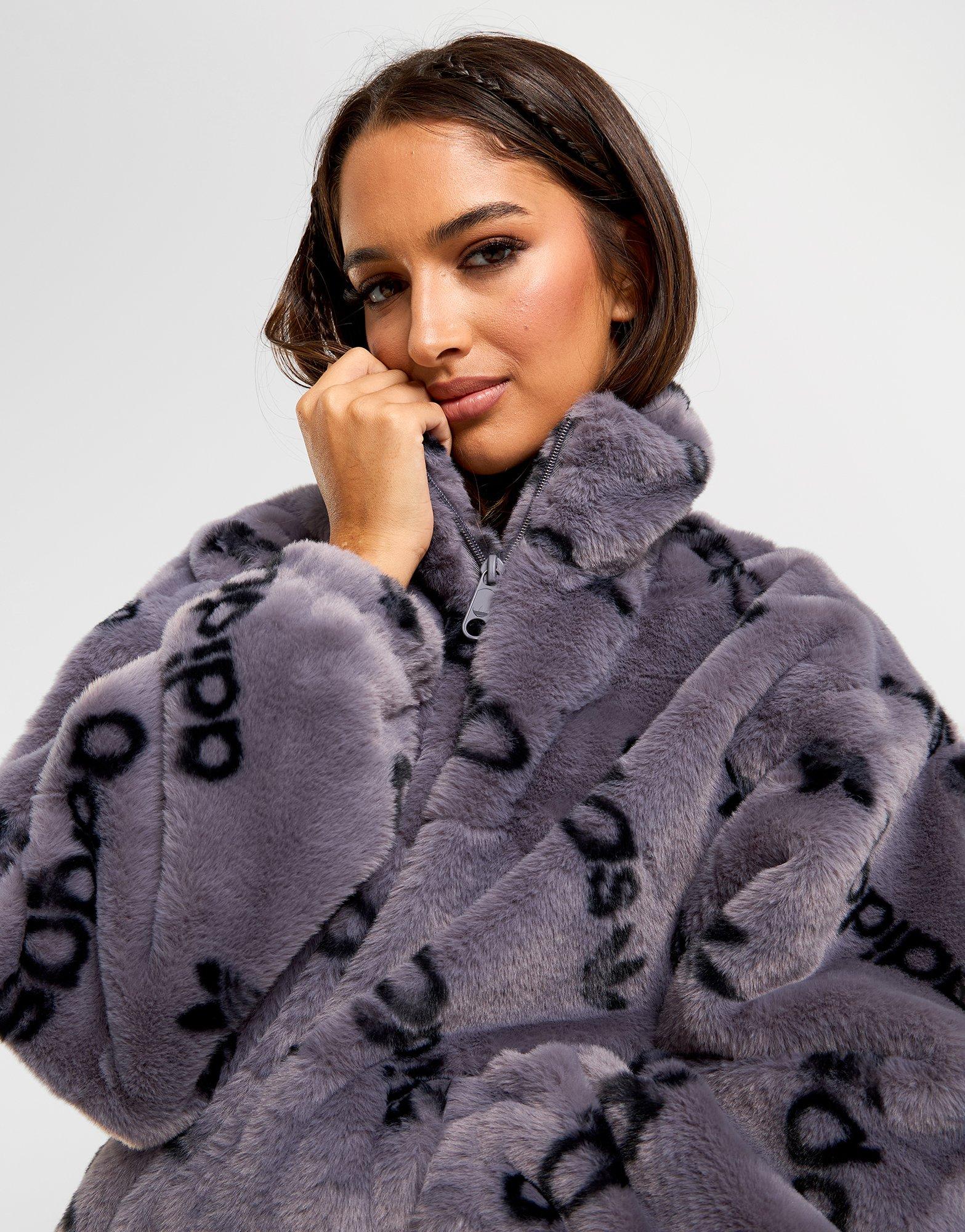 ★送料無料★adidas Originals W Allover Print Faux Fur Jacket Adidas Originals ALLOVER PRINT FUR Jackets Unisex Black - POIZON