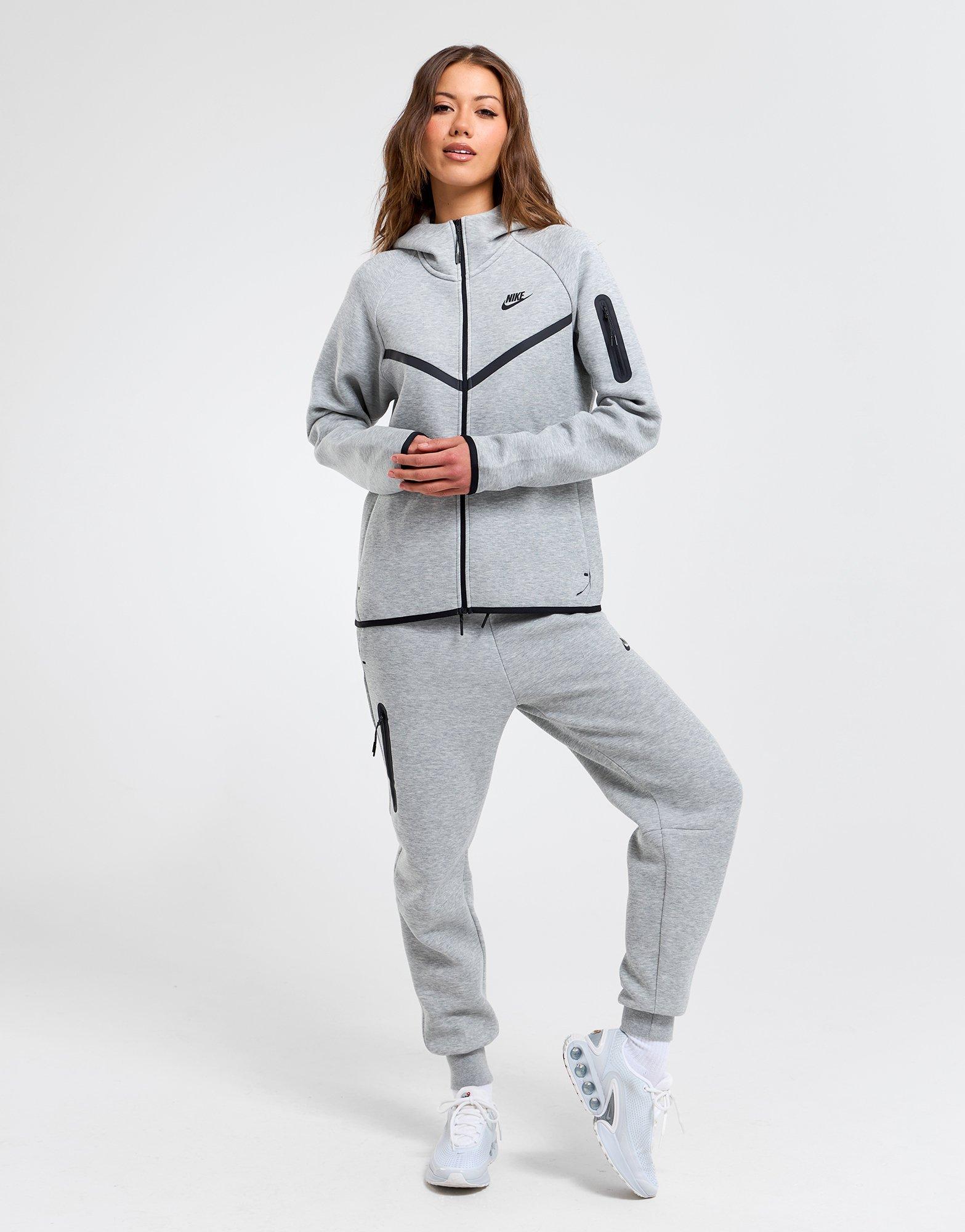 Nike Tech Fleece Hoodie