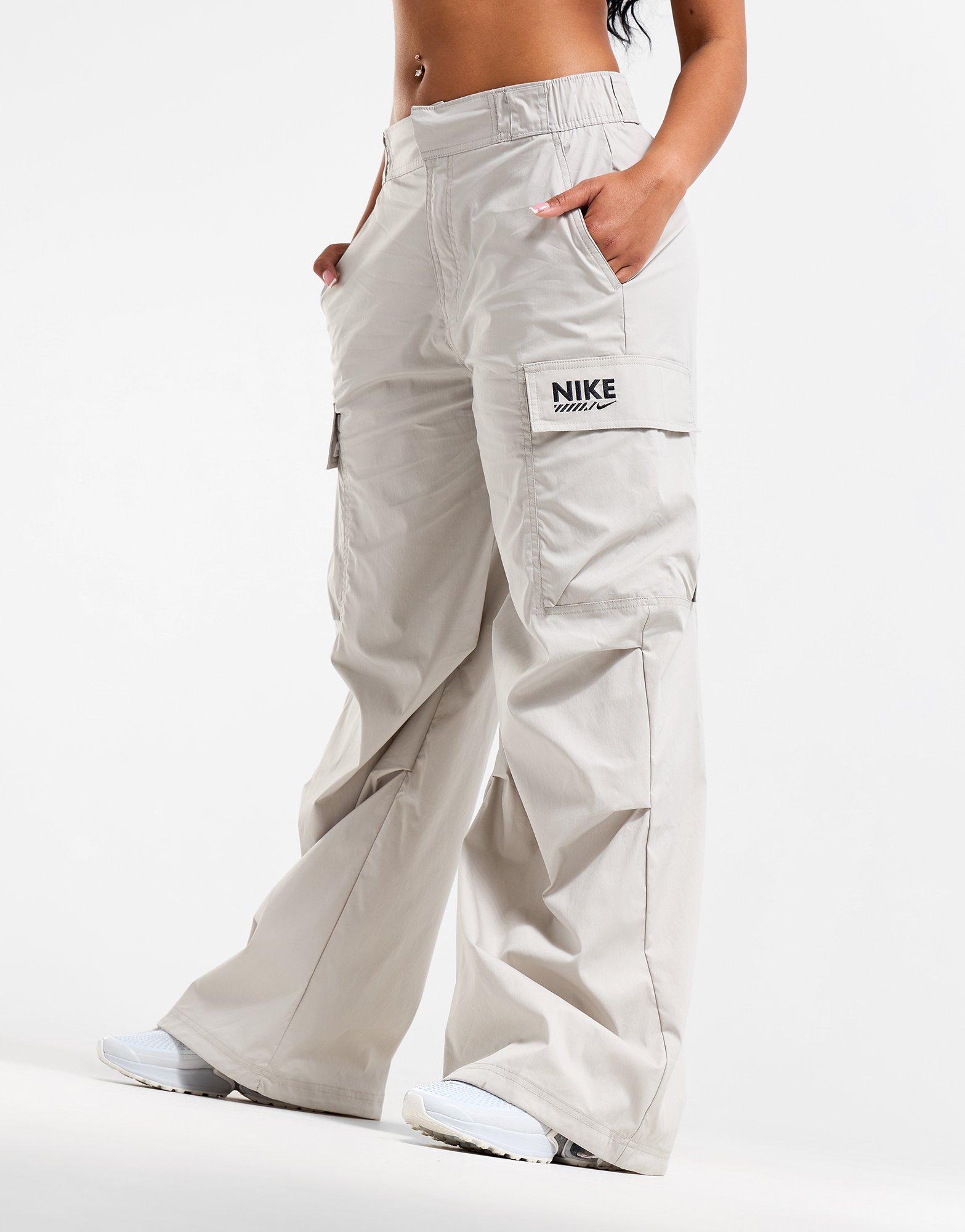 Nike Woven Cargo Pants