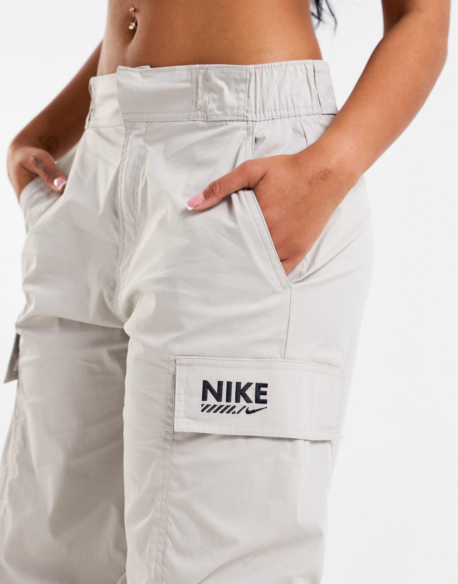 Nike Woven Cargo Pants