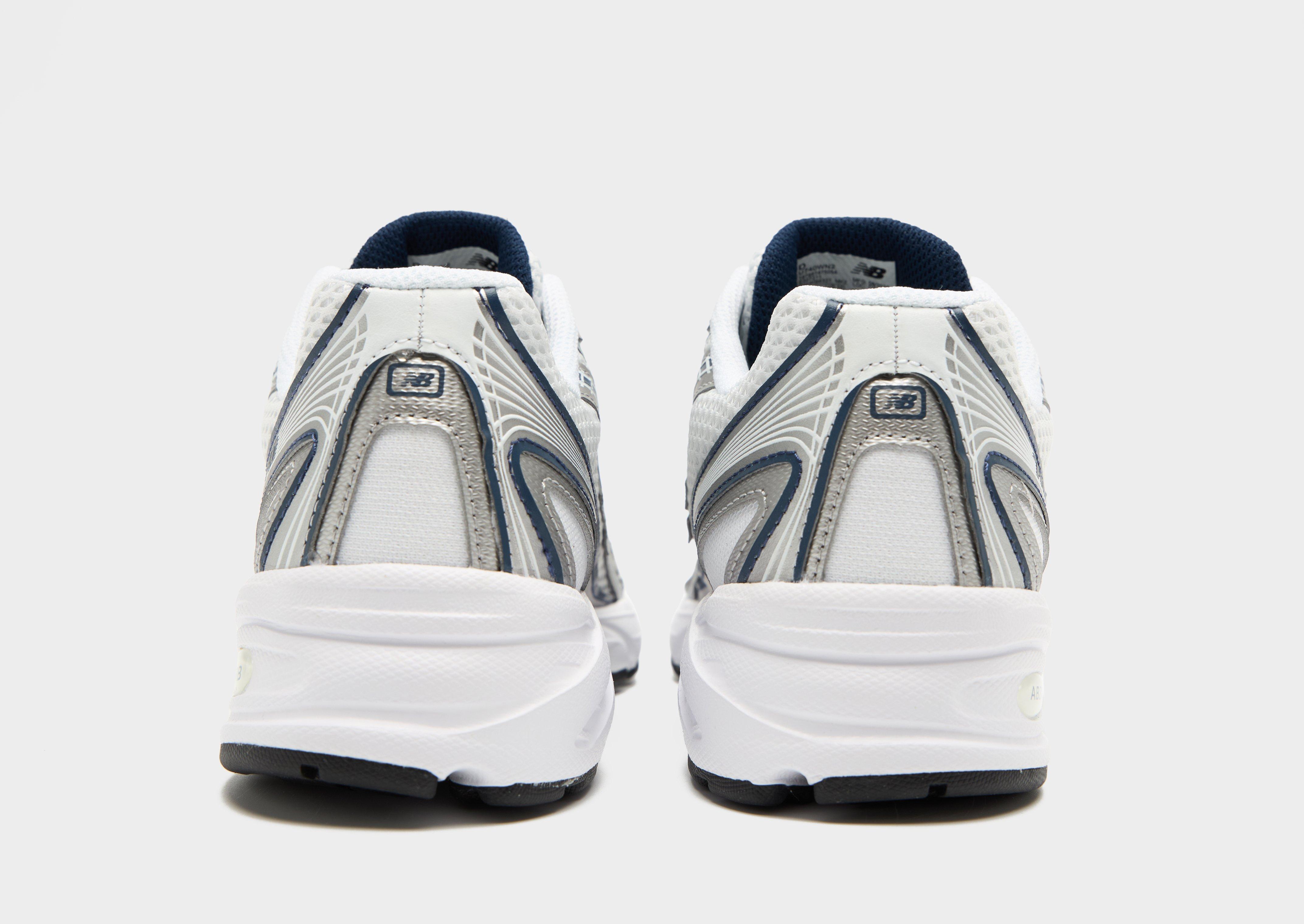 New Balance 740 Women's