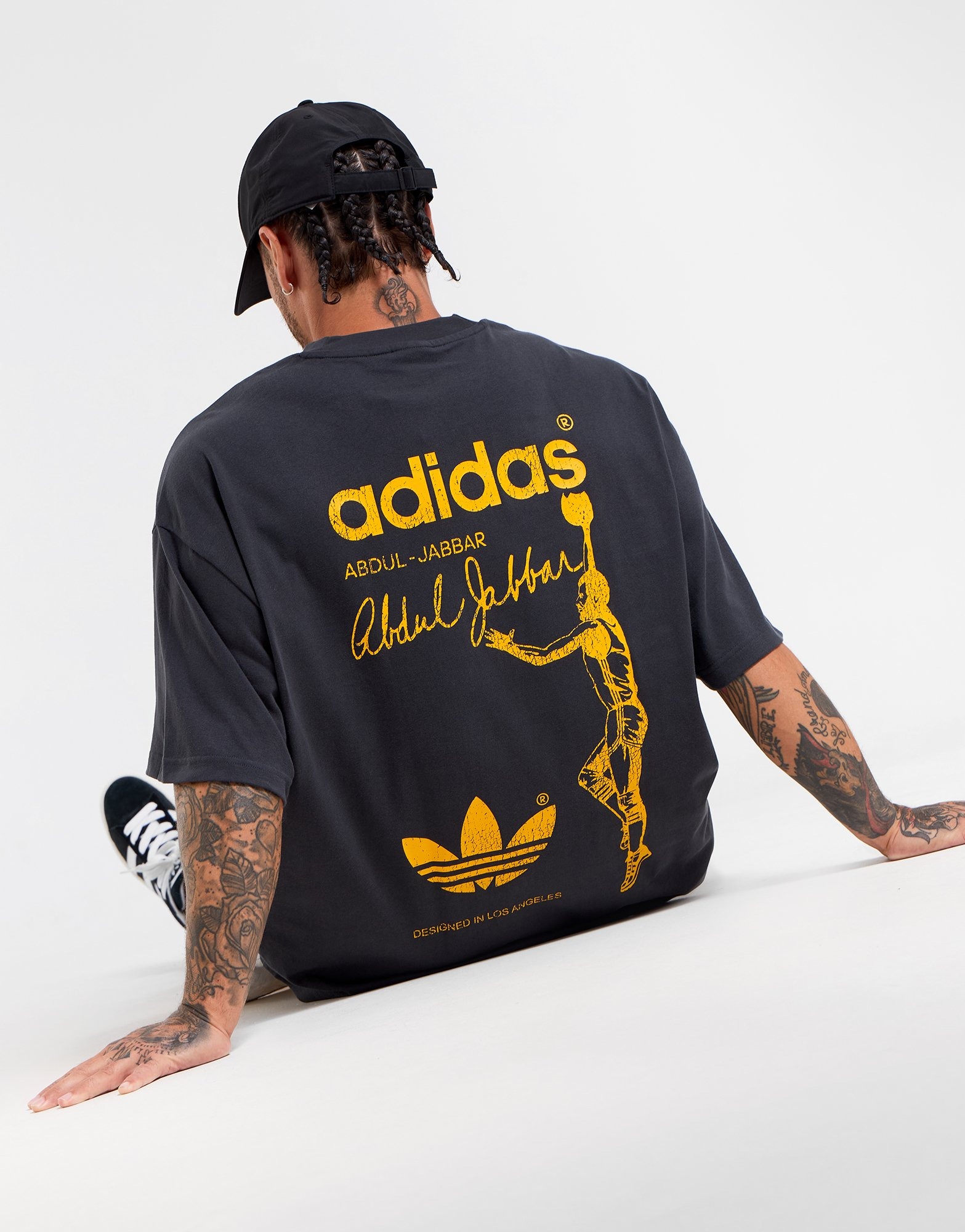 Black adidas Originals Kareem Skyhook T-Shirt - JD Sports