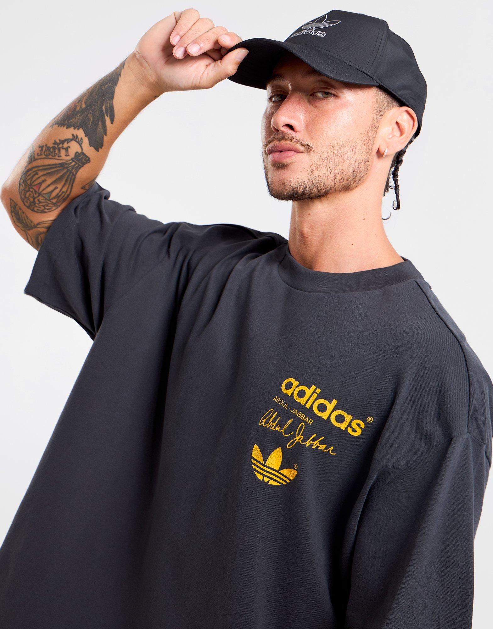【adidas】ユニセックス◇KAREEM SKYHOOK Tシャツ adidas Men's Kareem Skyhook Tee-White