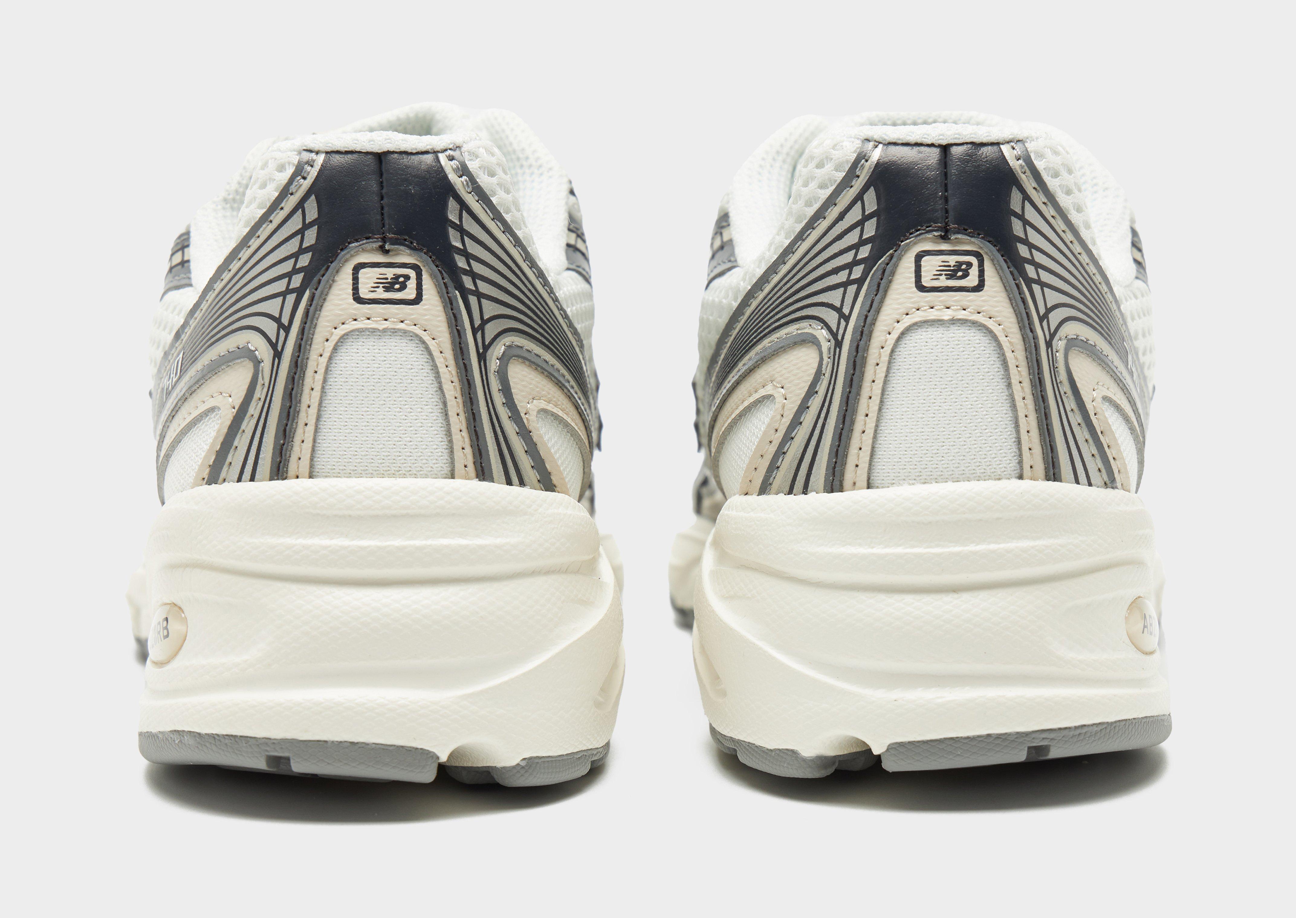 New Balance 740 Women's