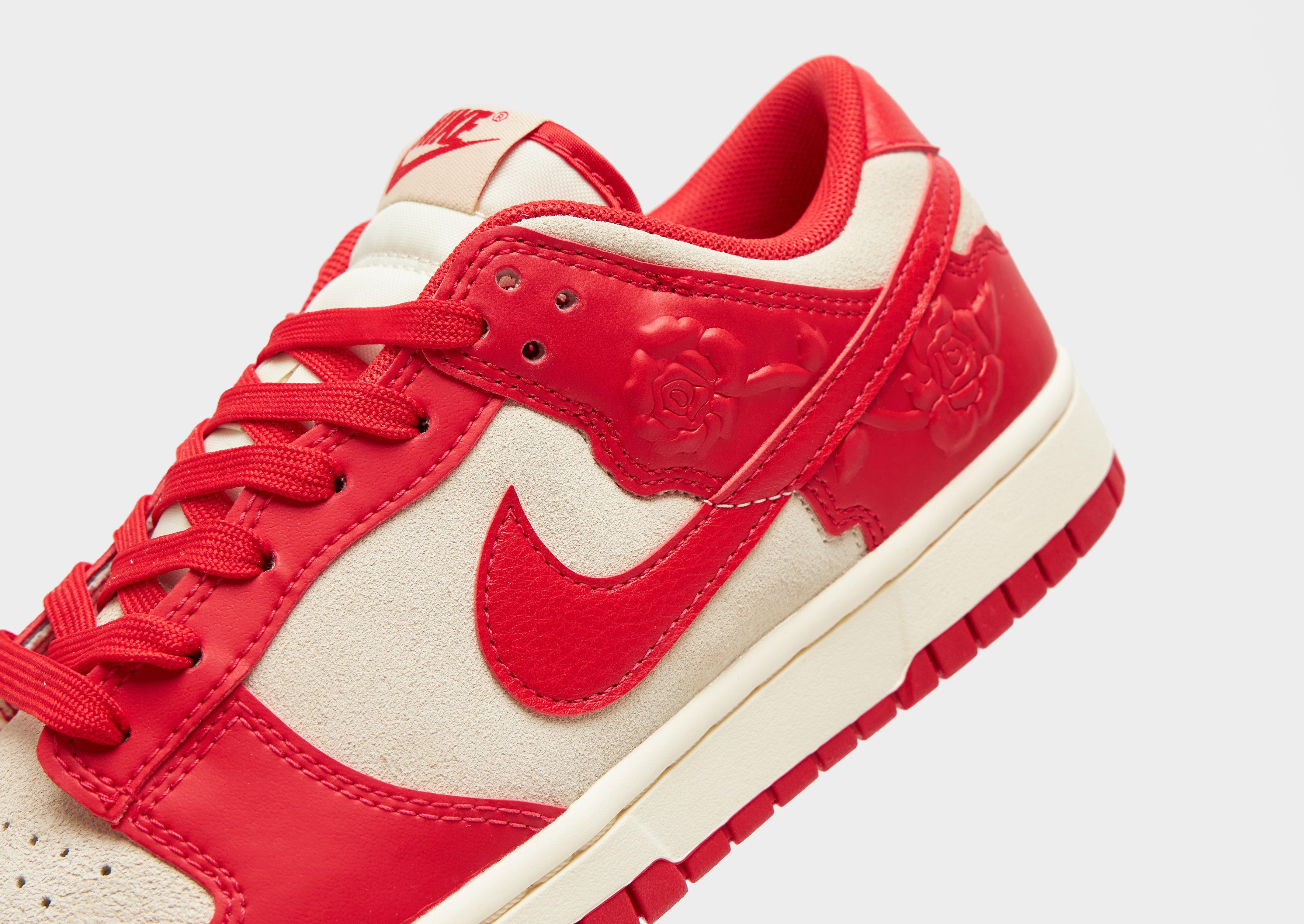 Nike Dunk Low 'Roses' Women's