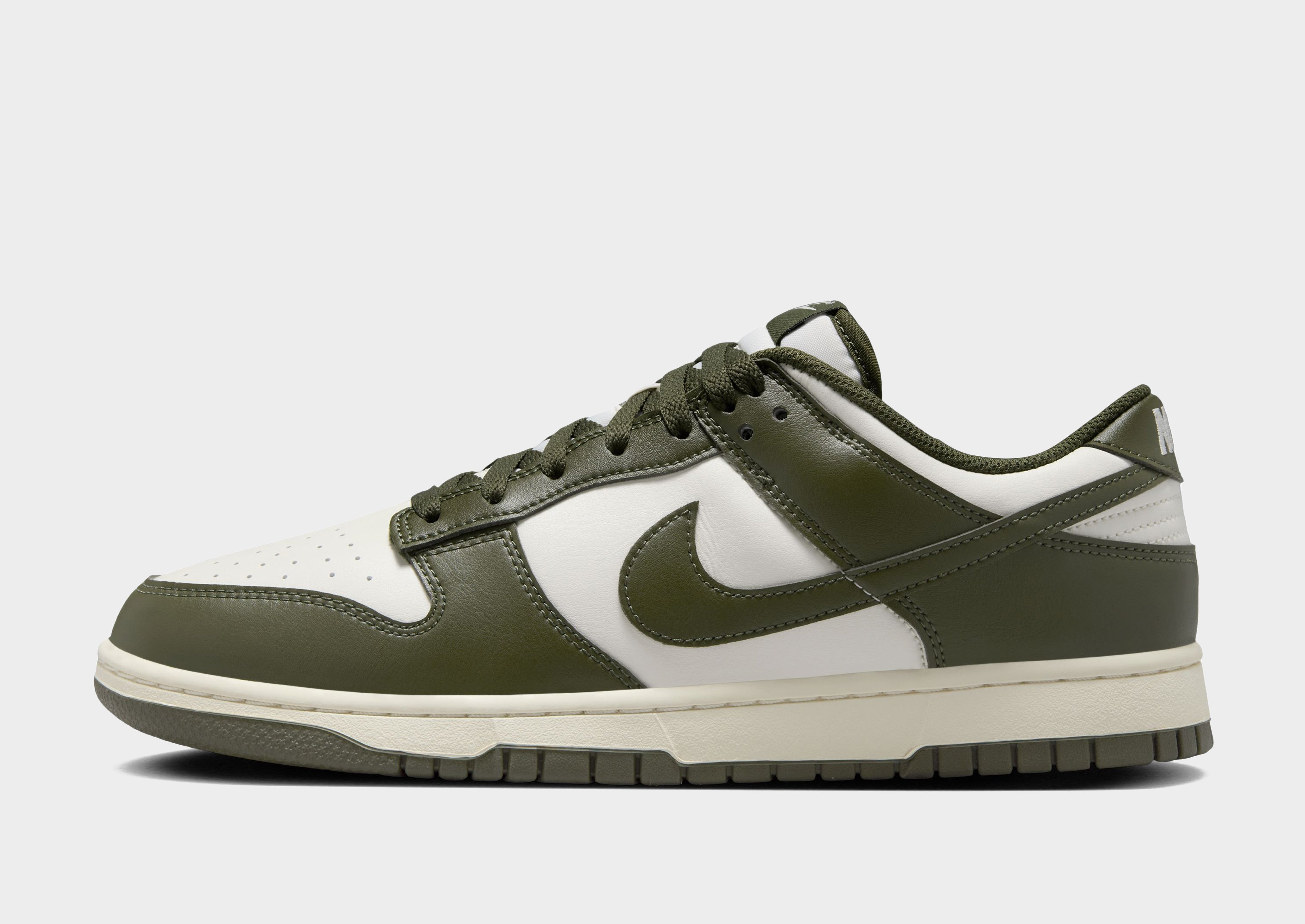 Nike Dunk Low Retro SE