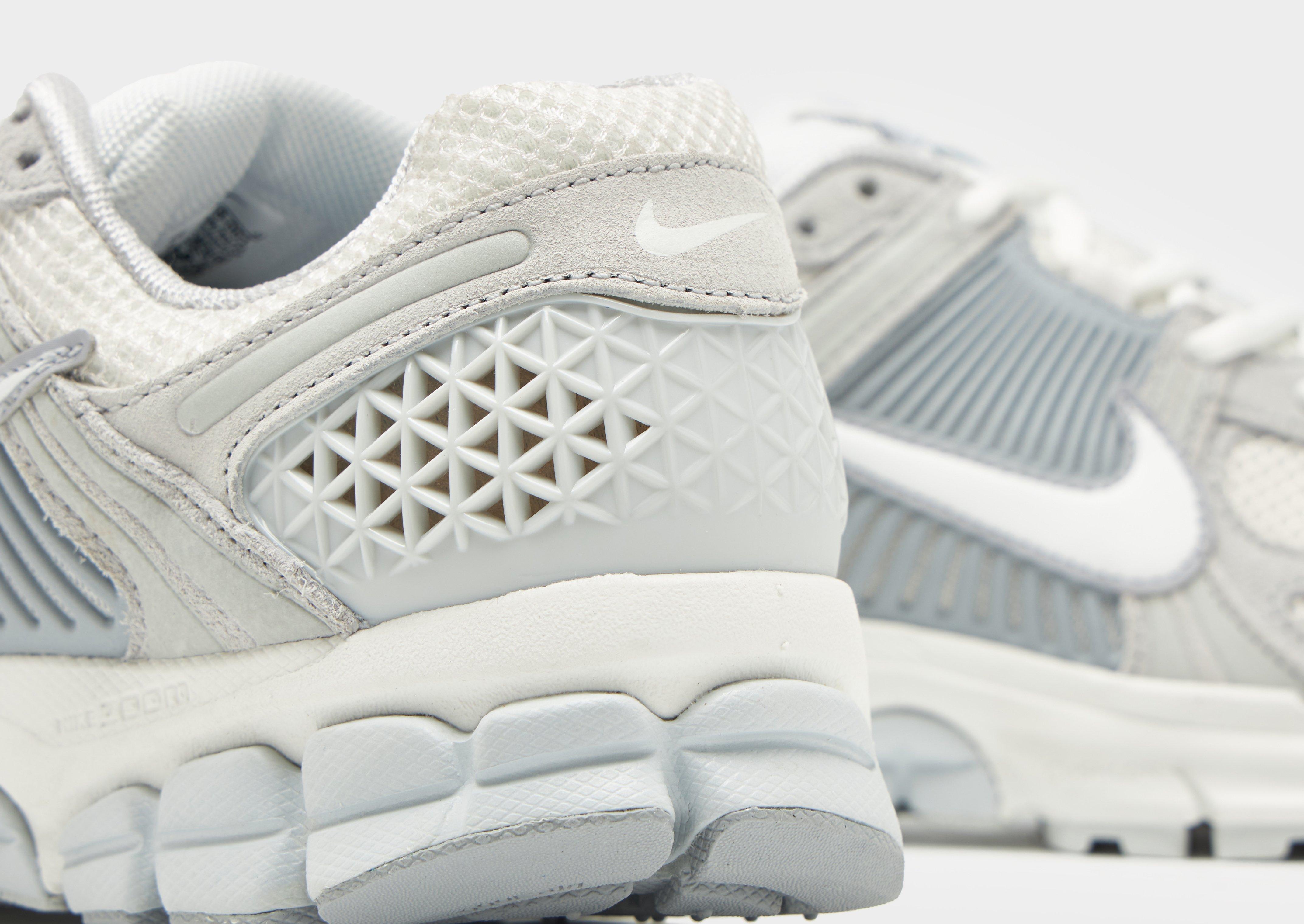 Nike Zoom Vomero 5 Women's