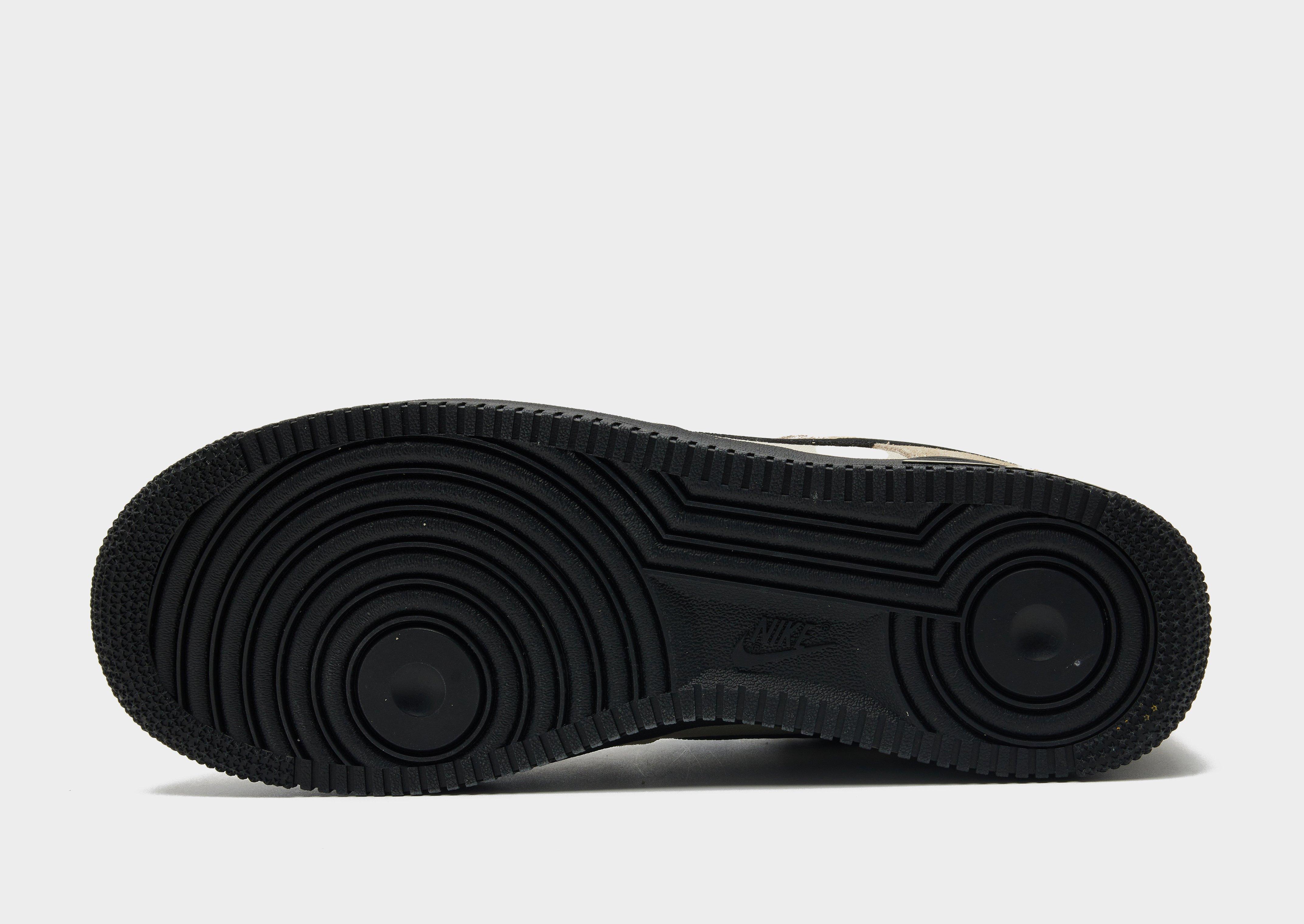 Nike Air Force 1 '07