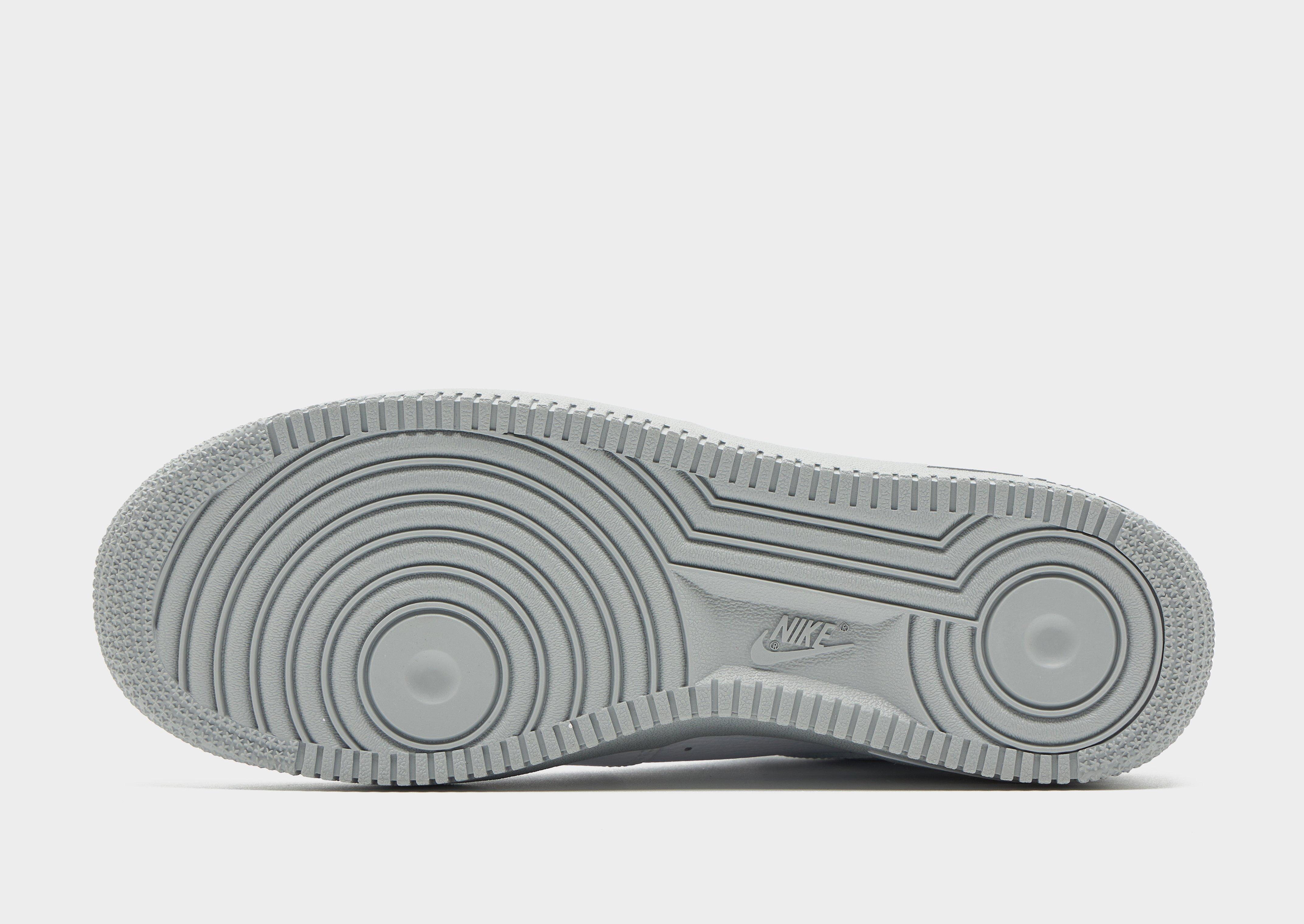 Nike Air Force 1 '07