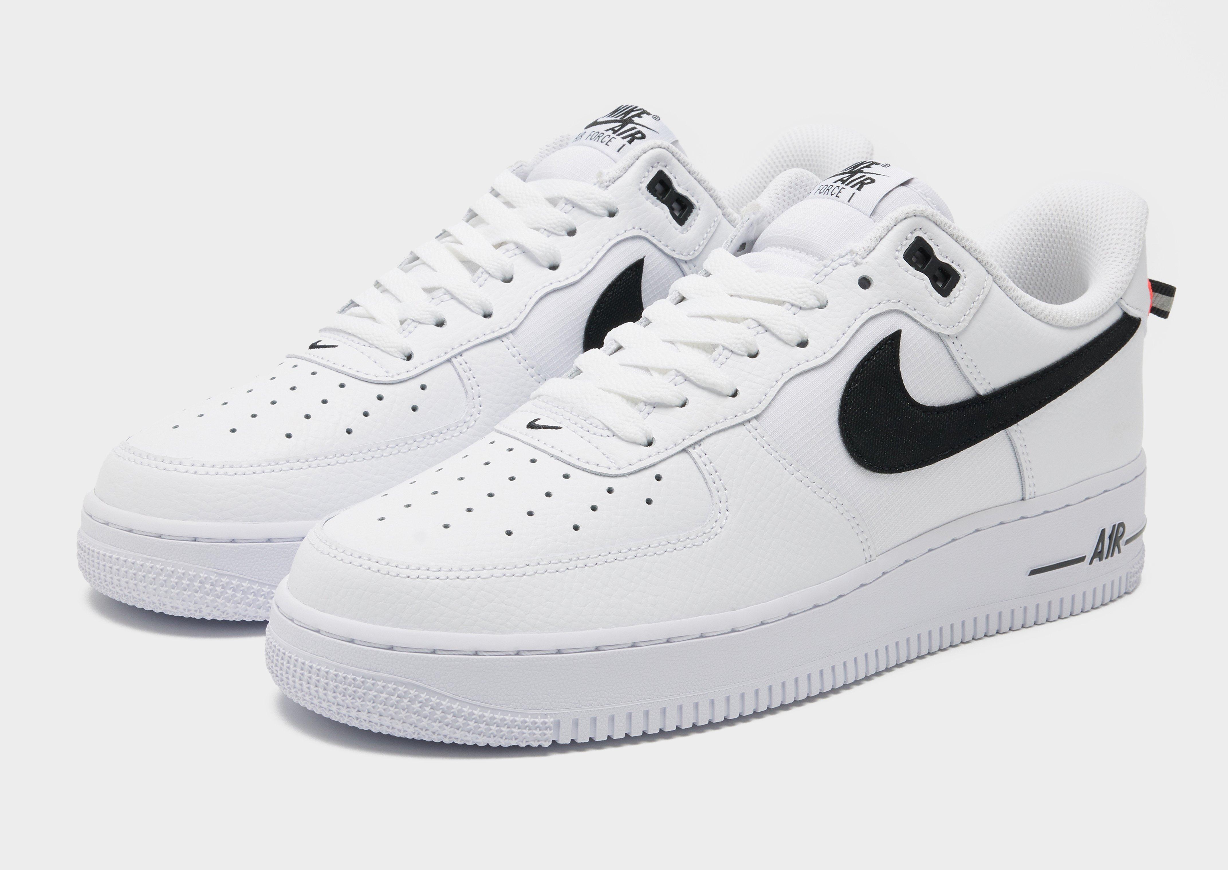 Nike Air Force 1 '07