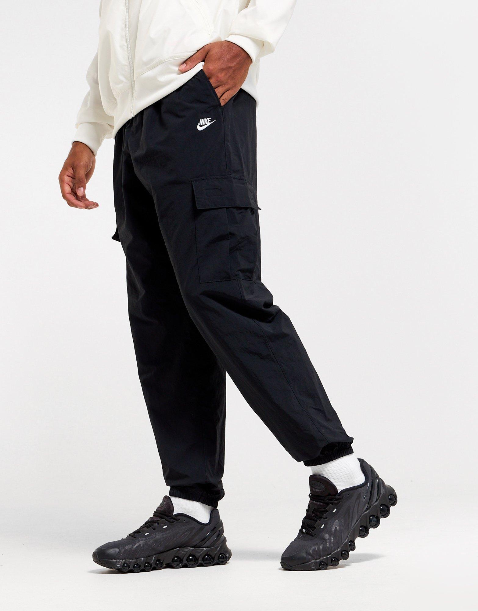 Nike Club Woven Cargo Pants