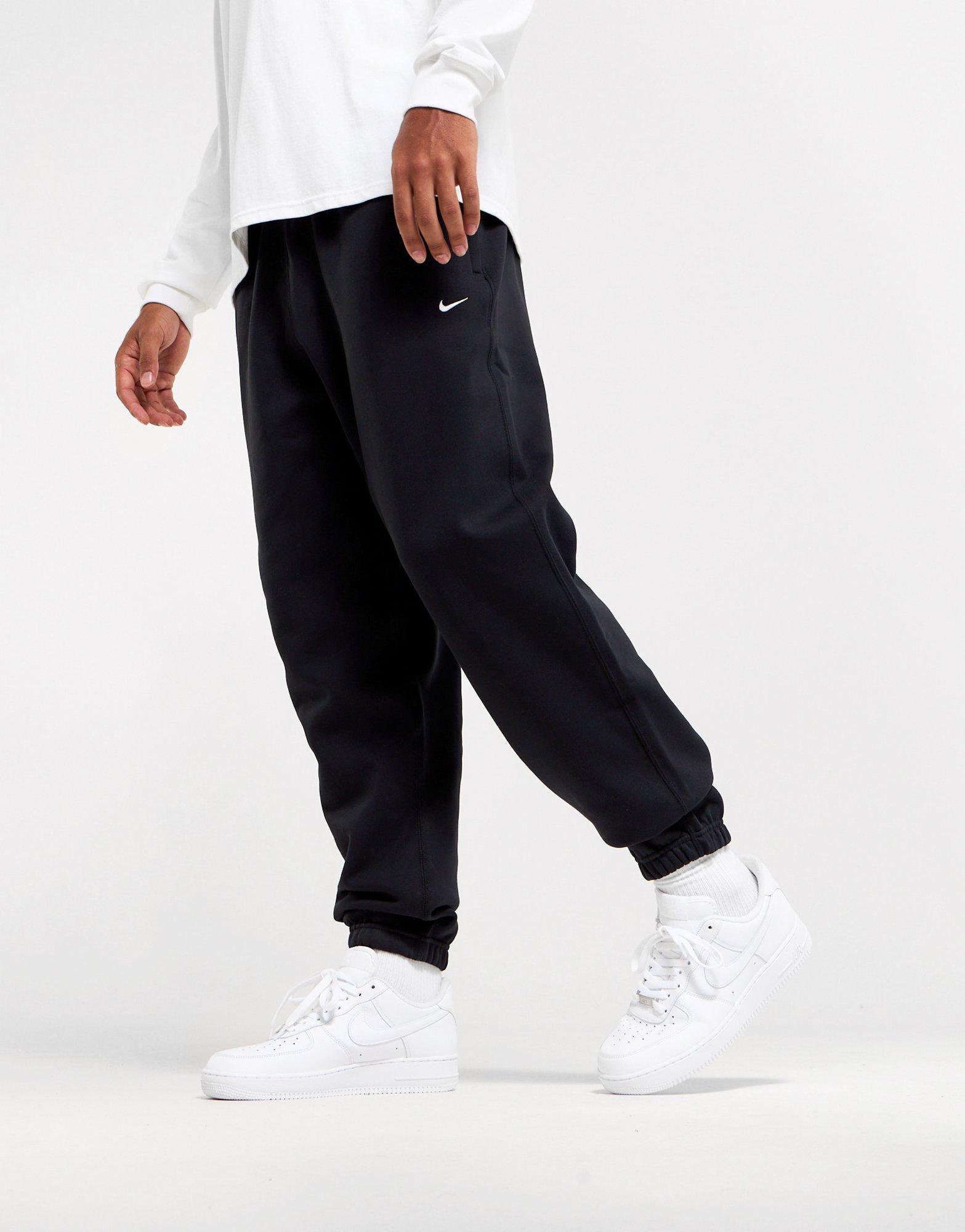 Nike Solo Swoosh Joggers