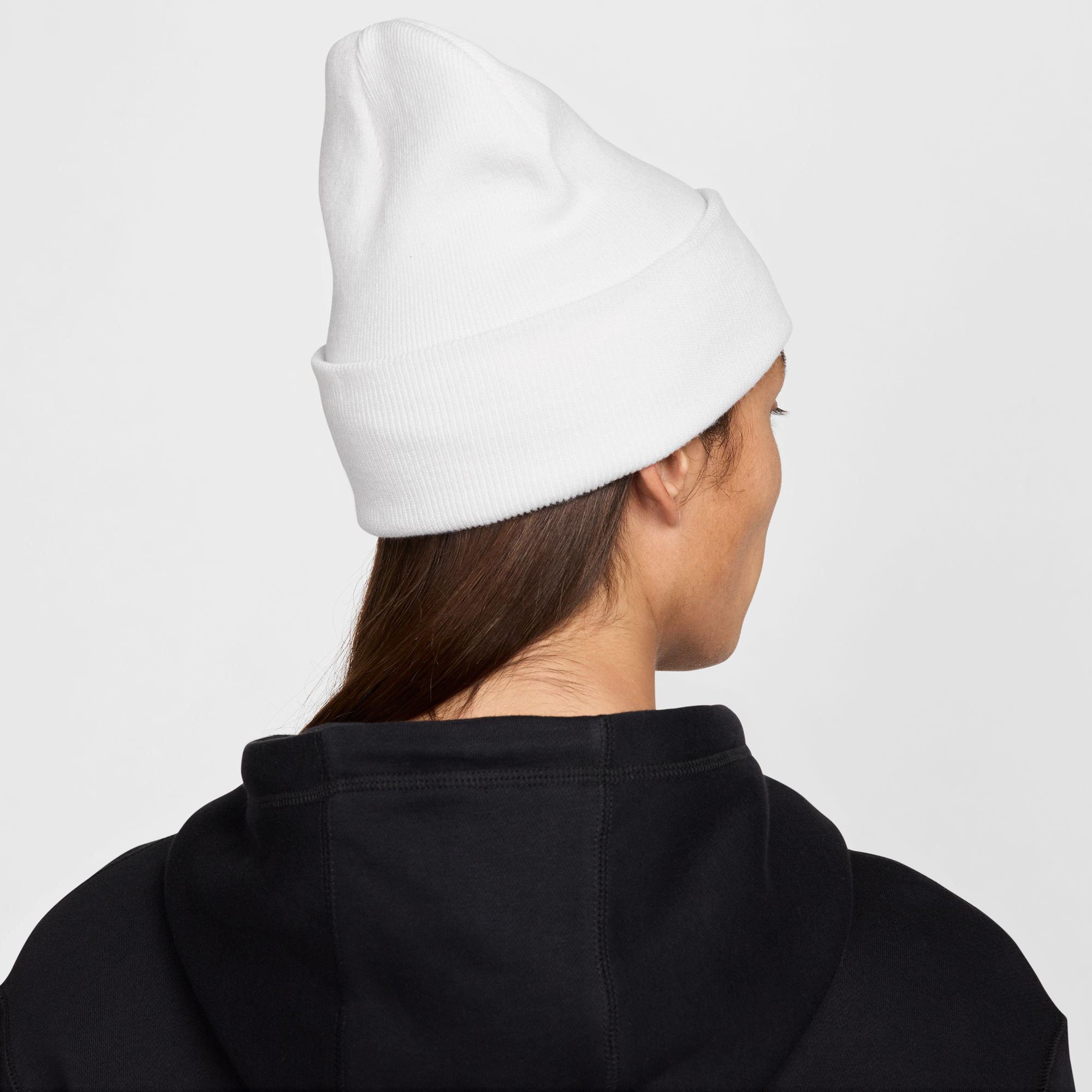 Nike Peak Beanie