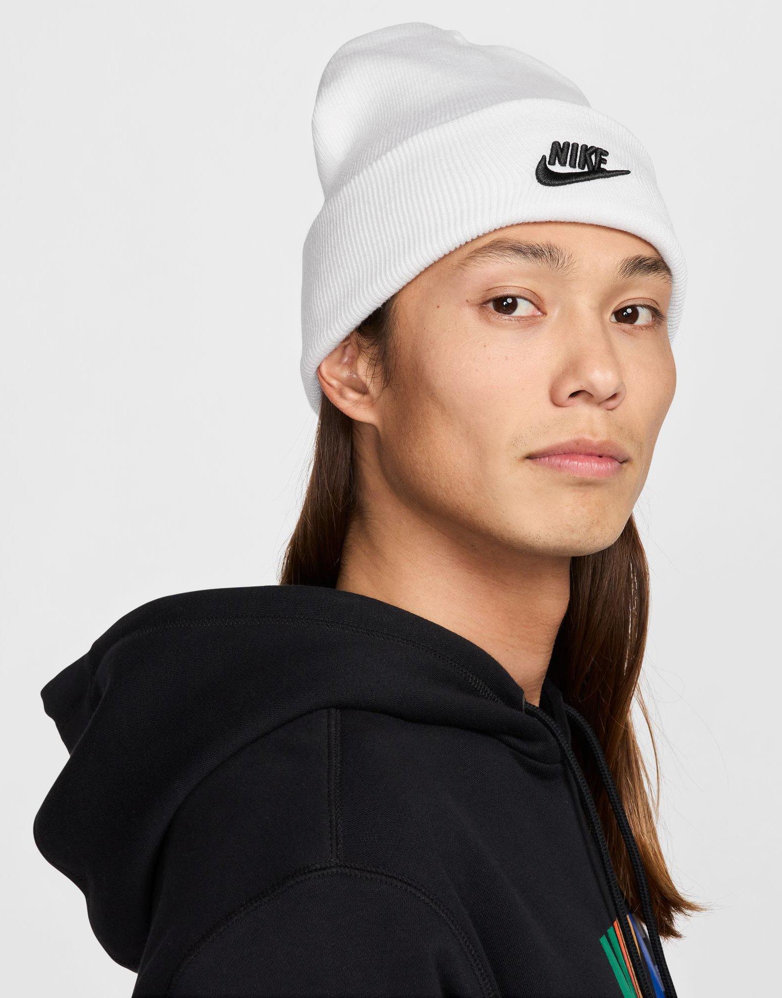 Nike Peak Beanie