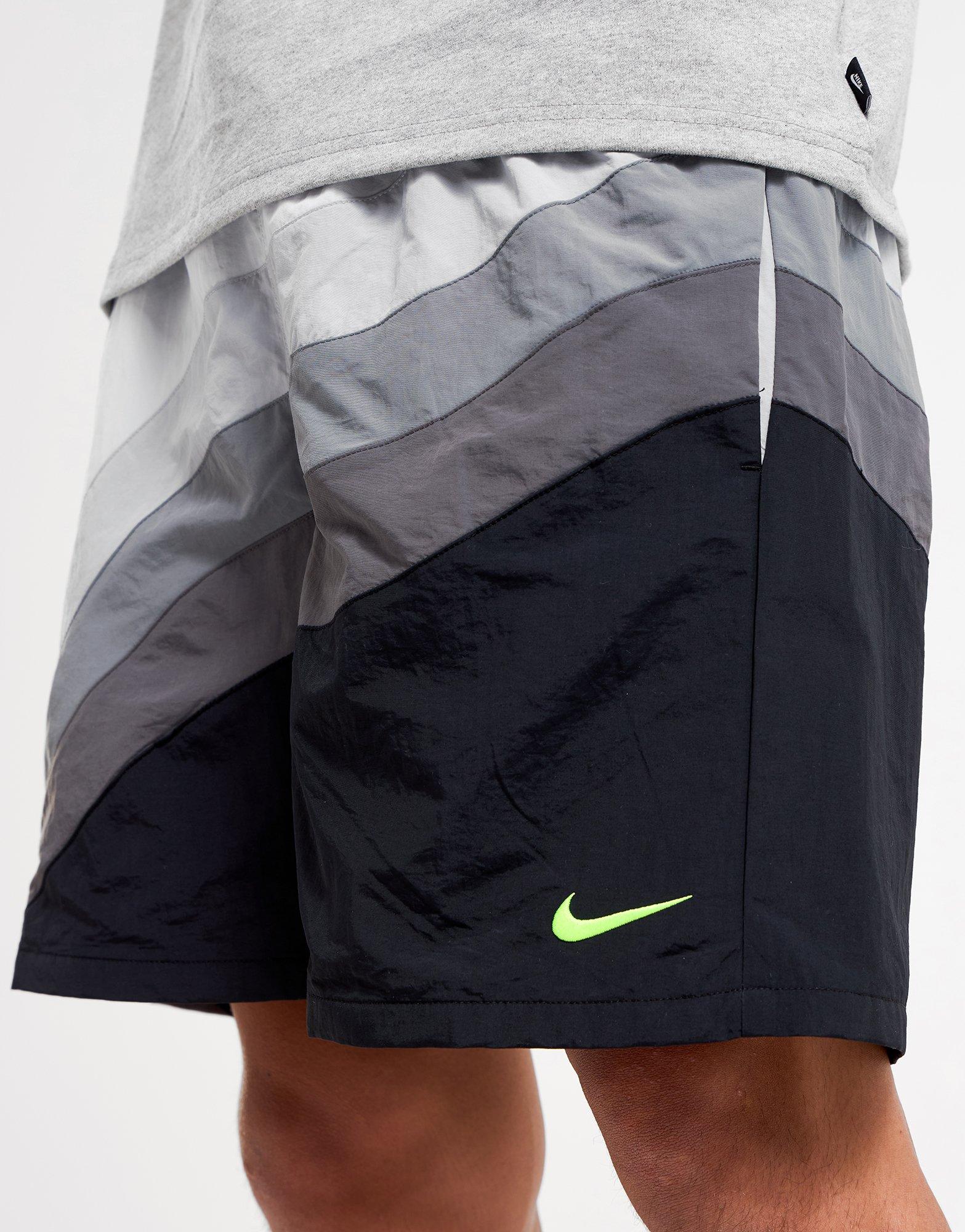 Nike Air Max 95 Wave Shorts