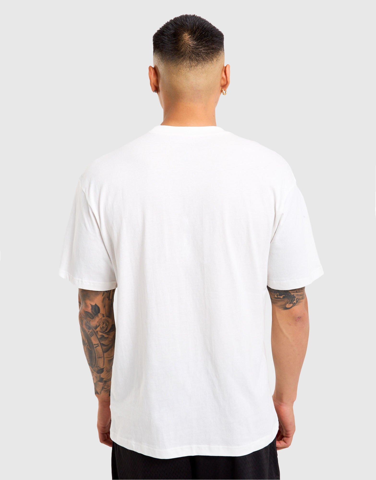 Mitchell & Ness Chicago Bulls Strike T-Shirt