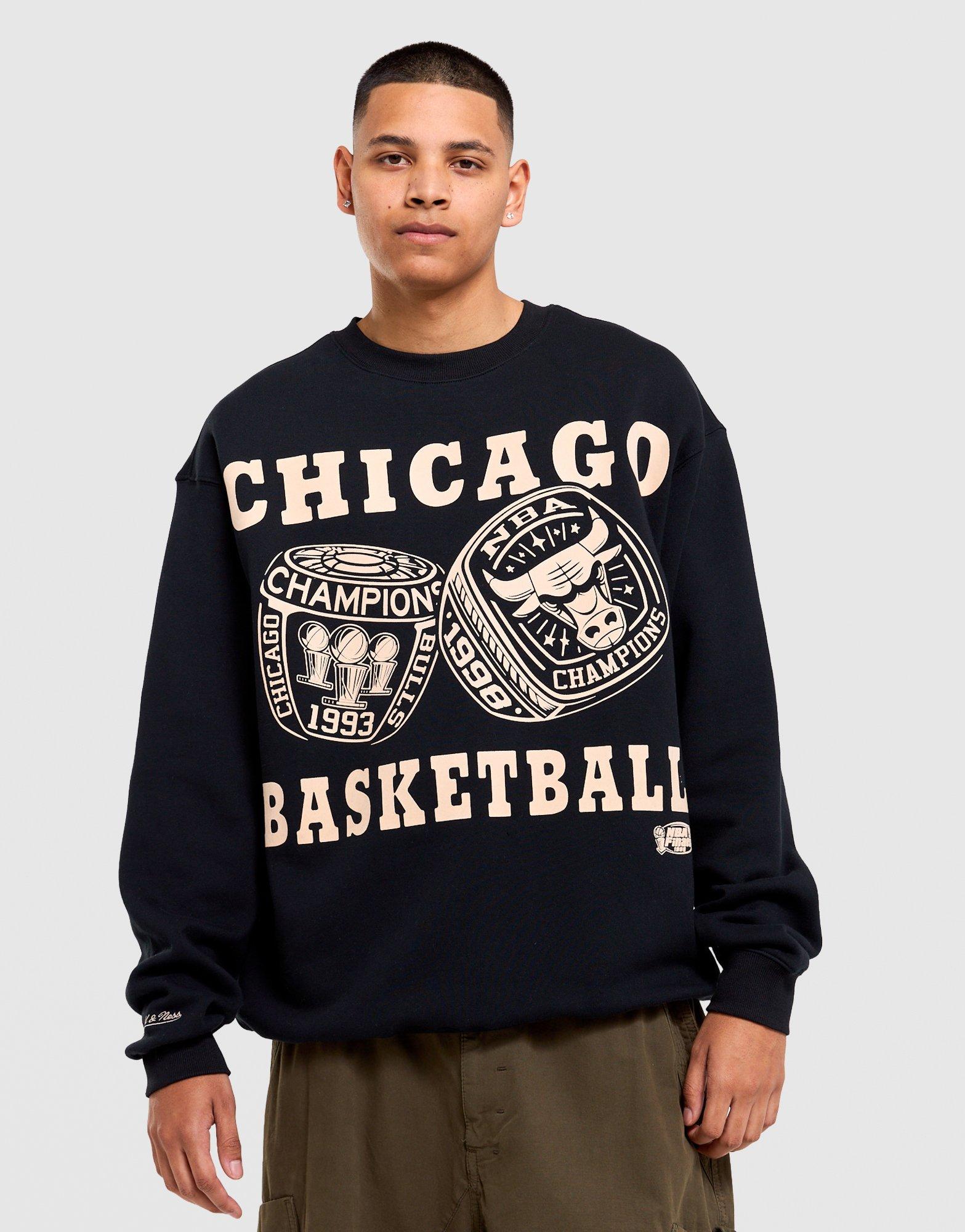 Mitchell & Ness Bulls World Champs Sweatshirt