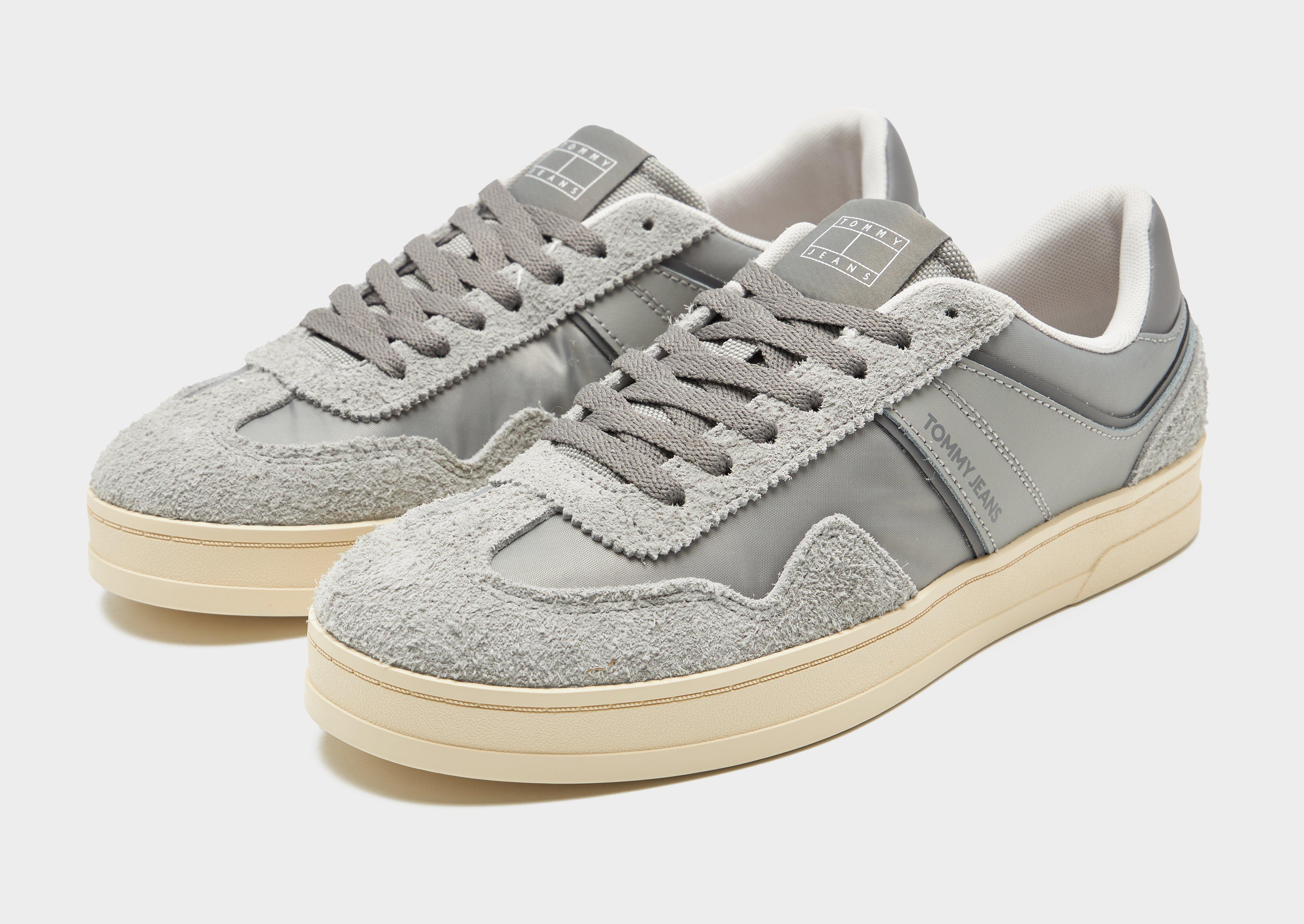 Tommy Hilfiger Greenwich