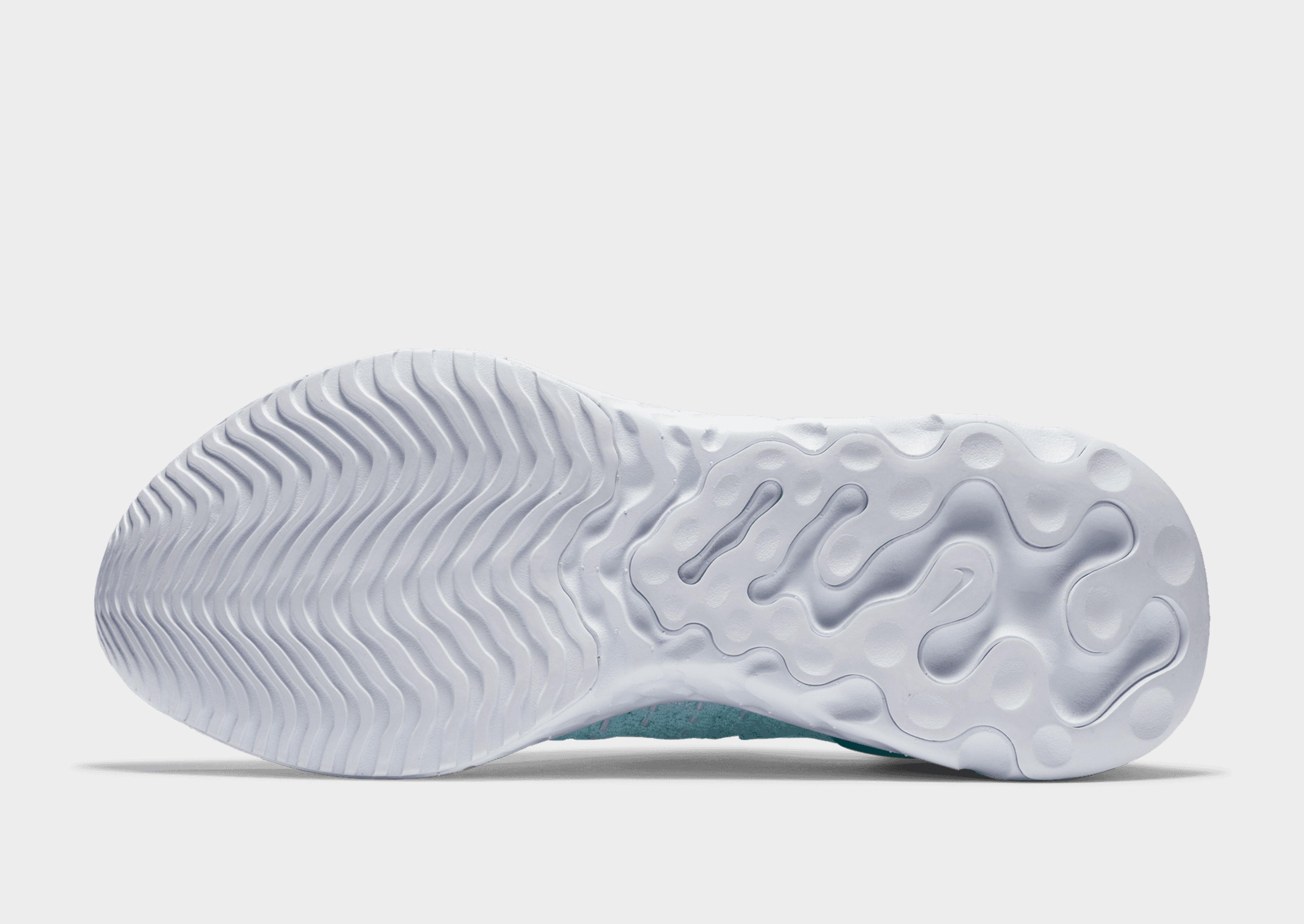 Nike React Phantom Run Flyknit 2