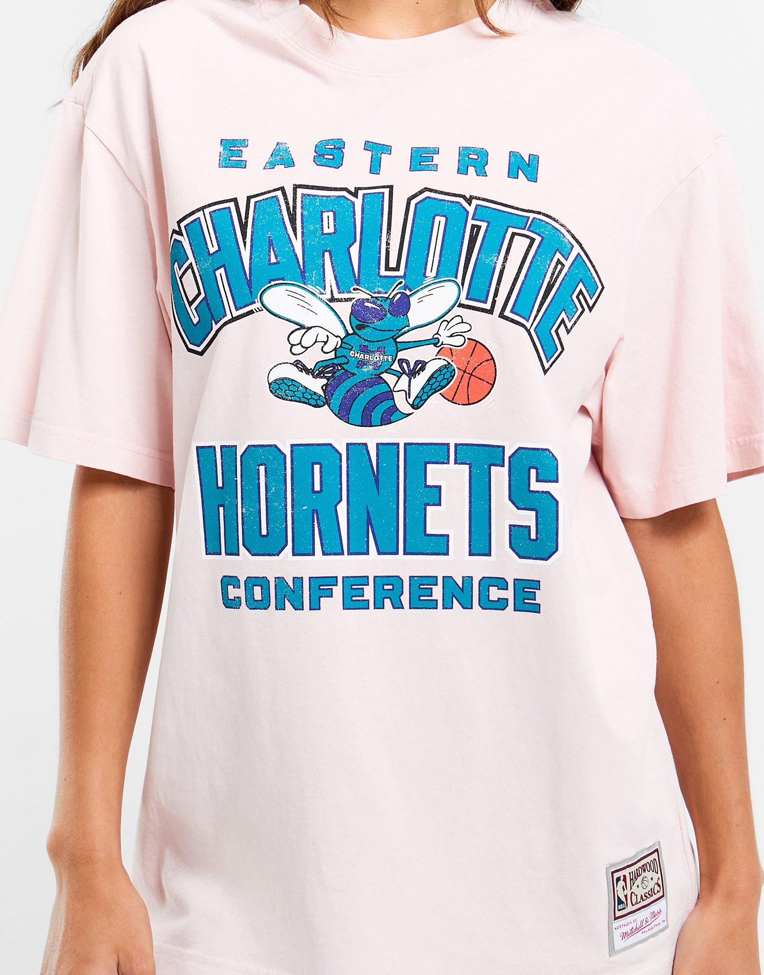 Mitchell & Ness Charlotte Hornets Oversized T-Shirt