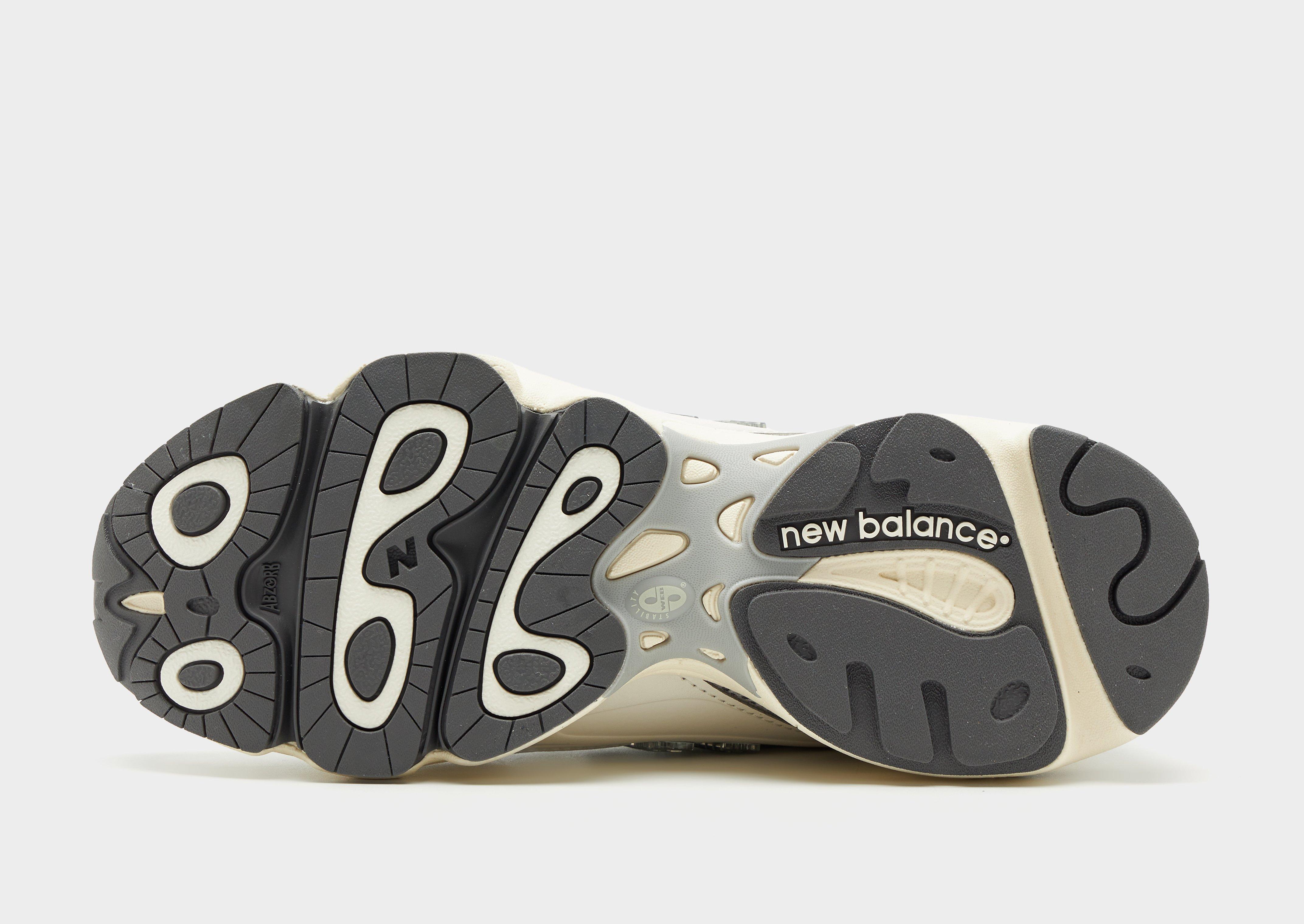 New Balance 1000 Women's