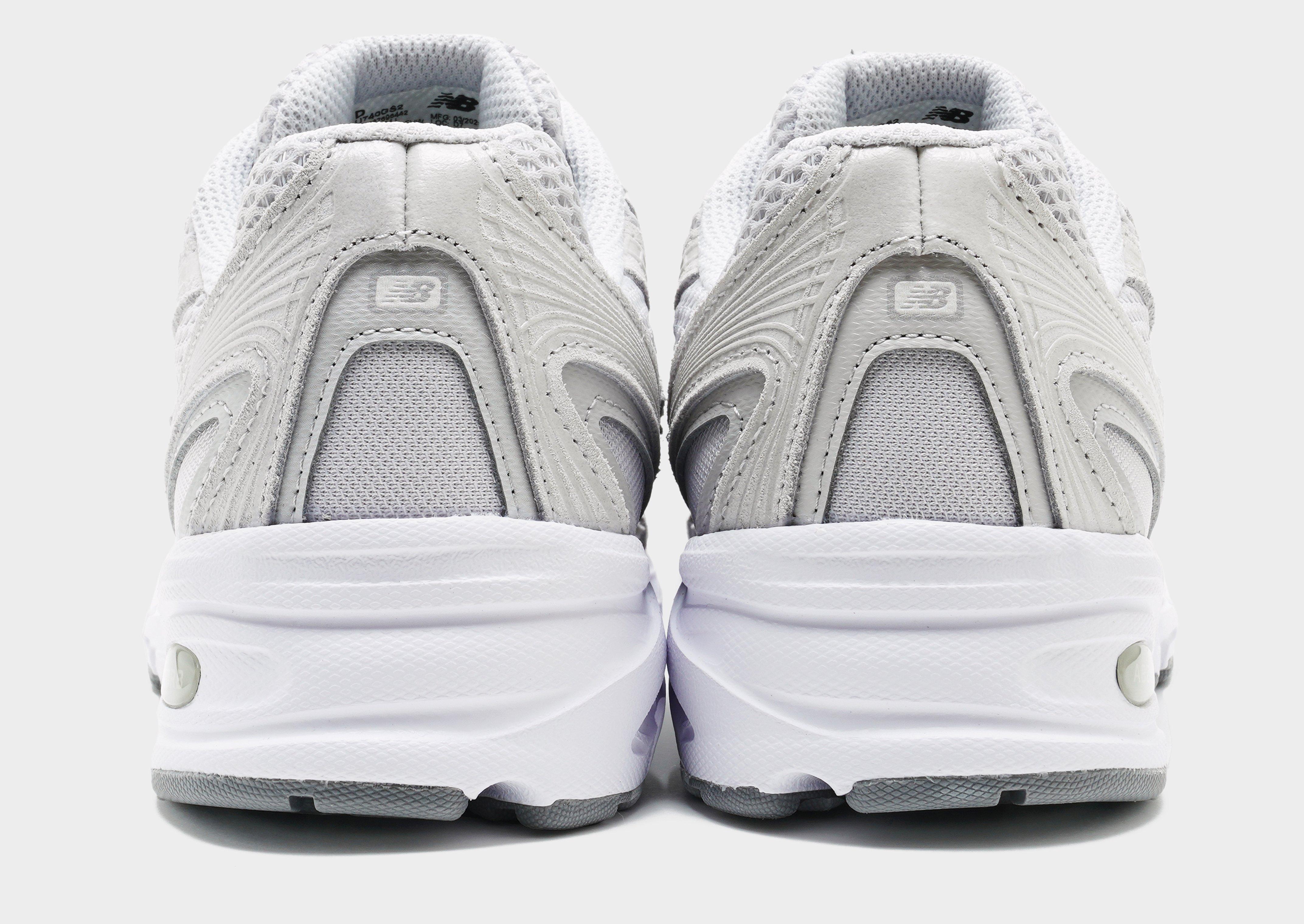 New Balance 740 Women's