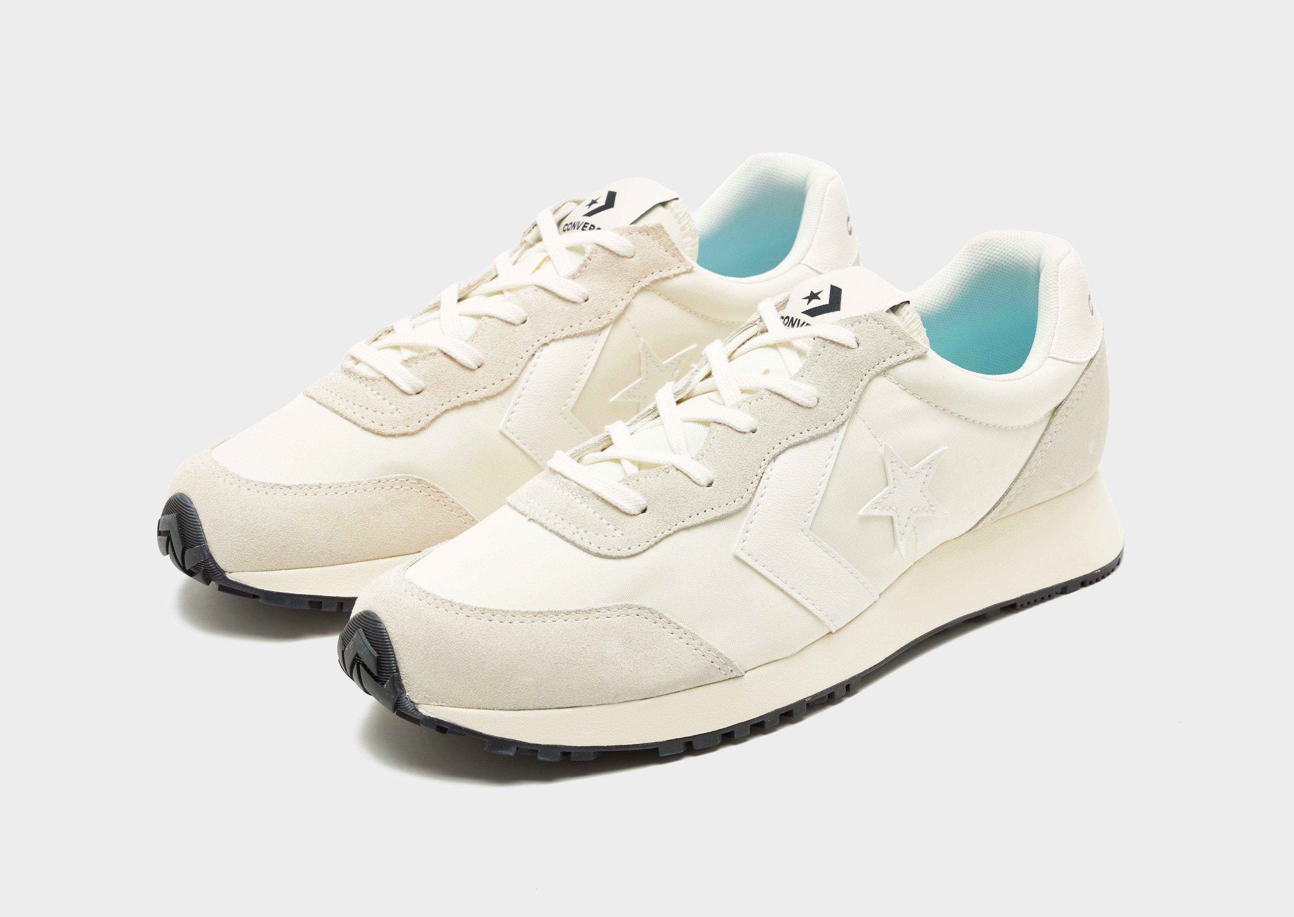 Converse Omega Trainer