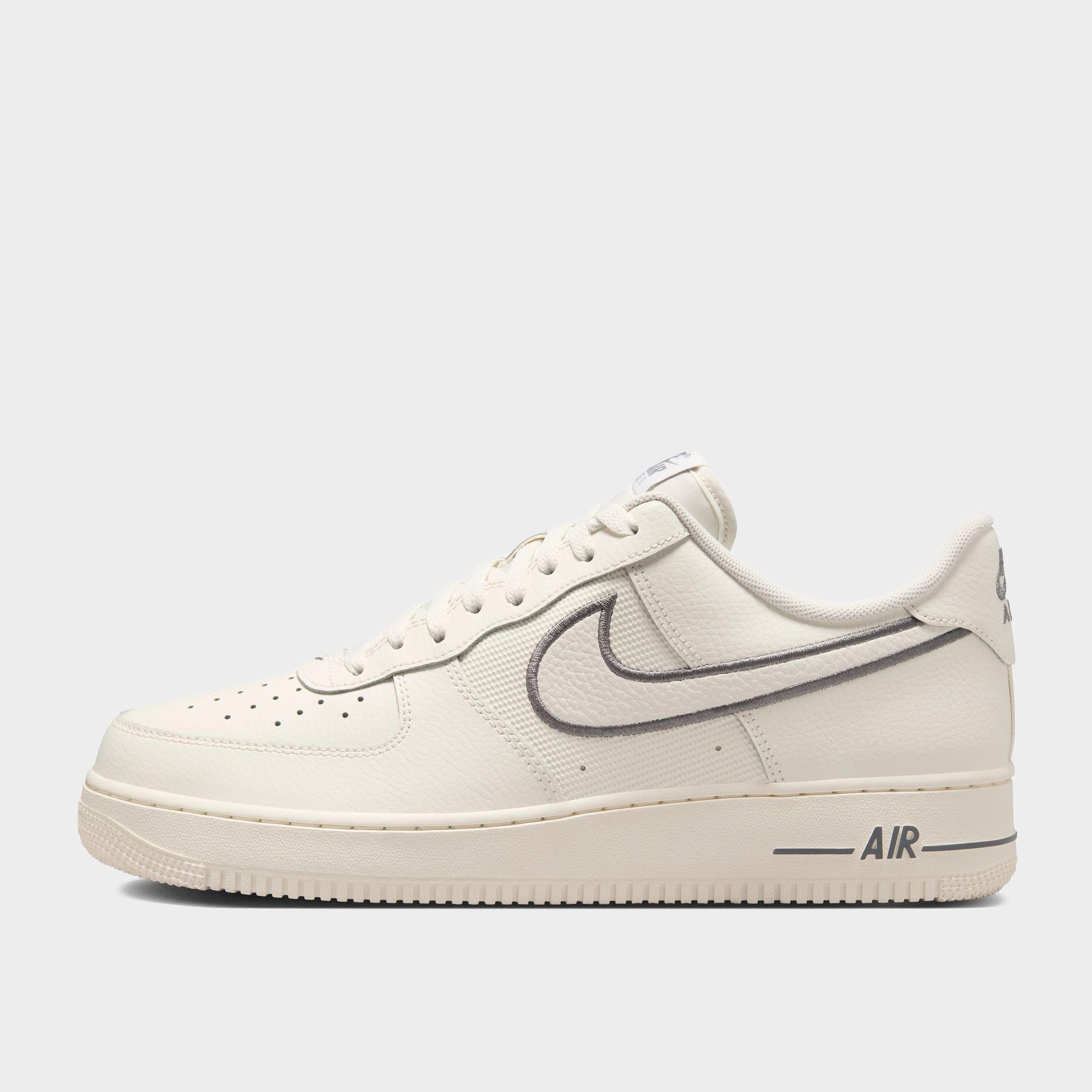 Nike Air Force 1 '07