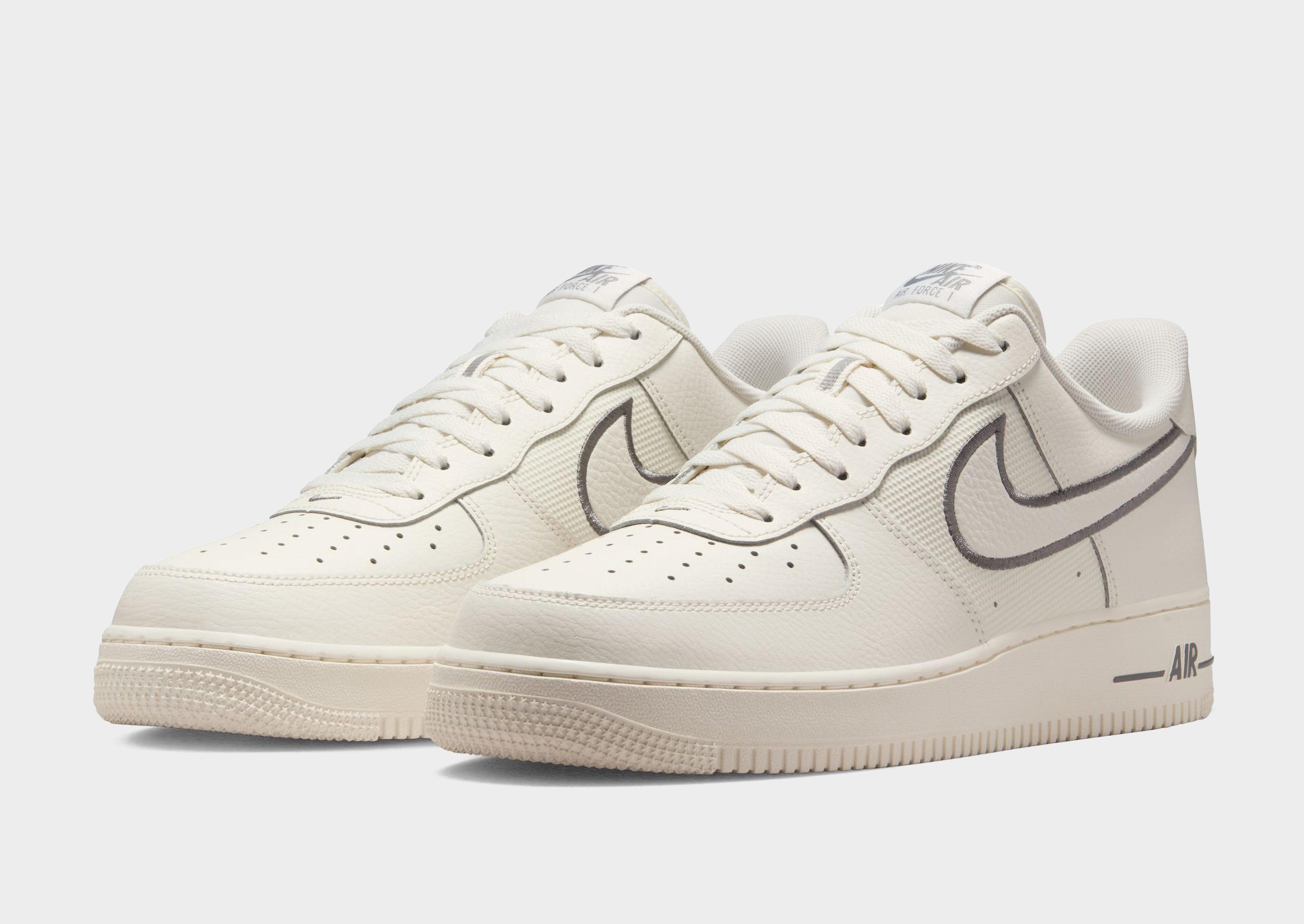 Nike Air Force 1 '07