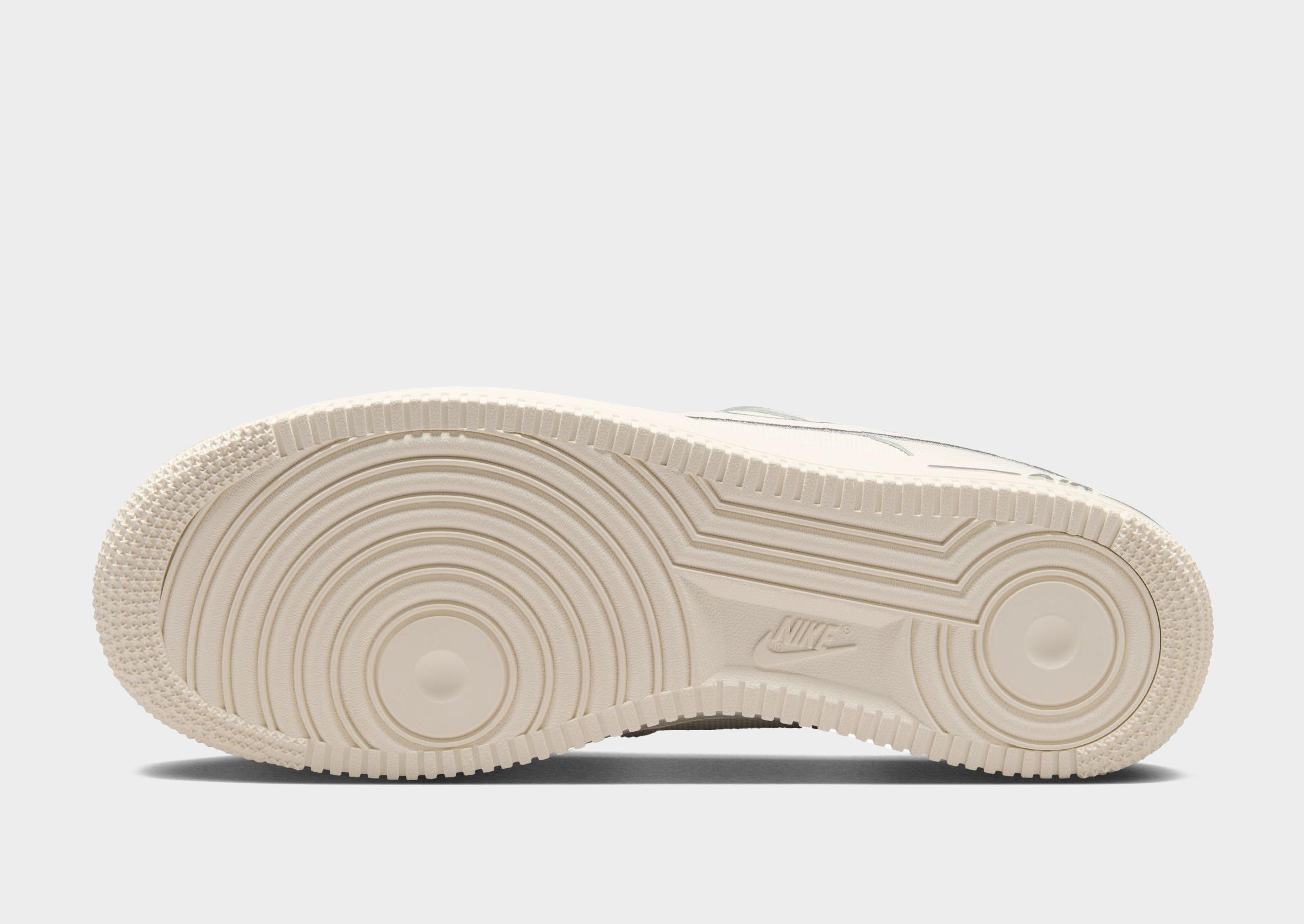 Nike Air Force 1 '07