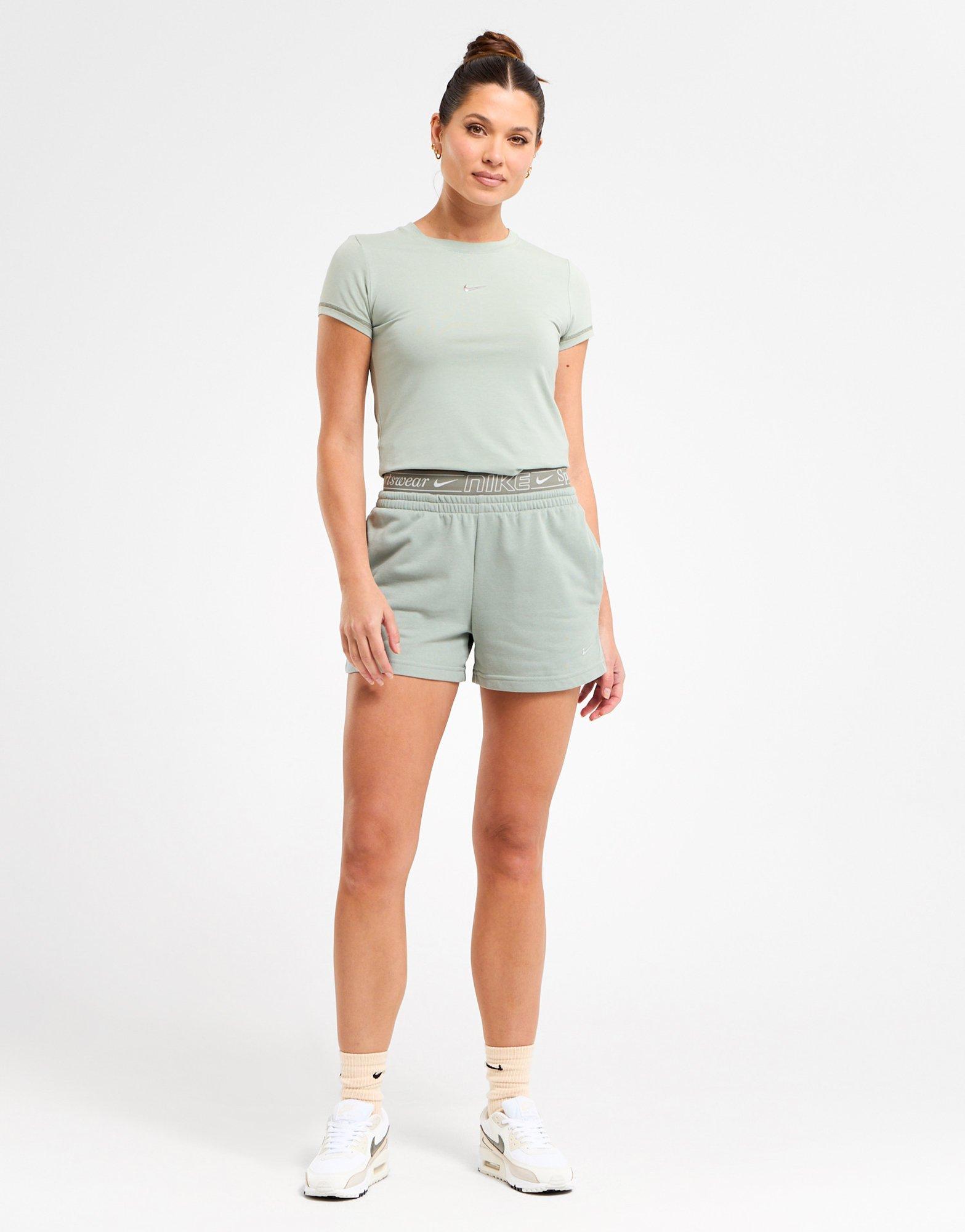 Nike Swoosh French Terry 4" Shorts