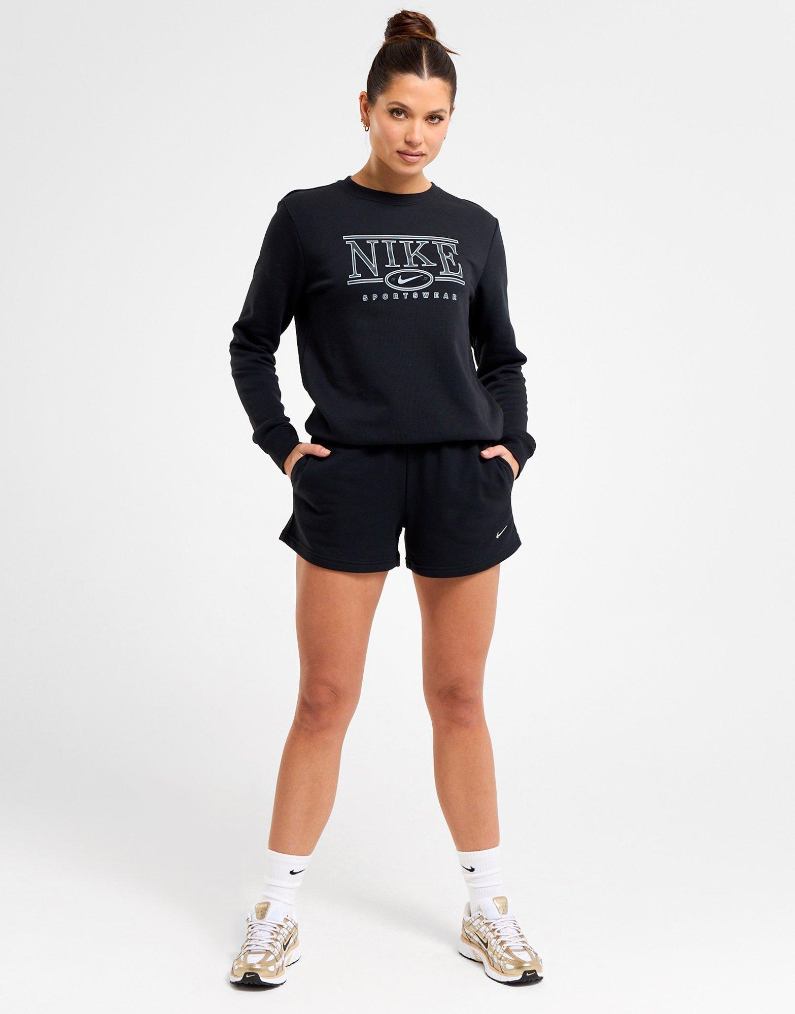 Nike Swoosh French Terry 4" Shorts