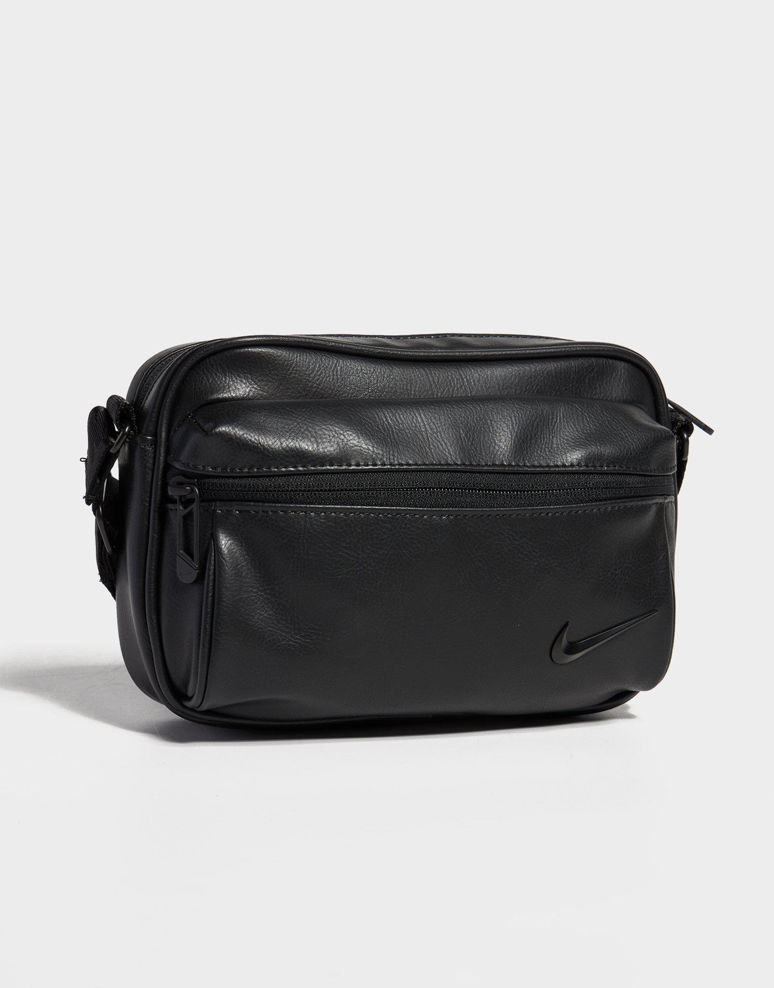 Nike Swoosh Crossbody Bag