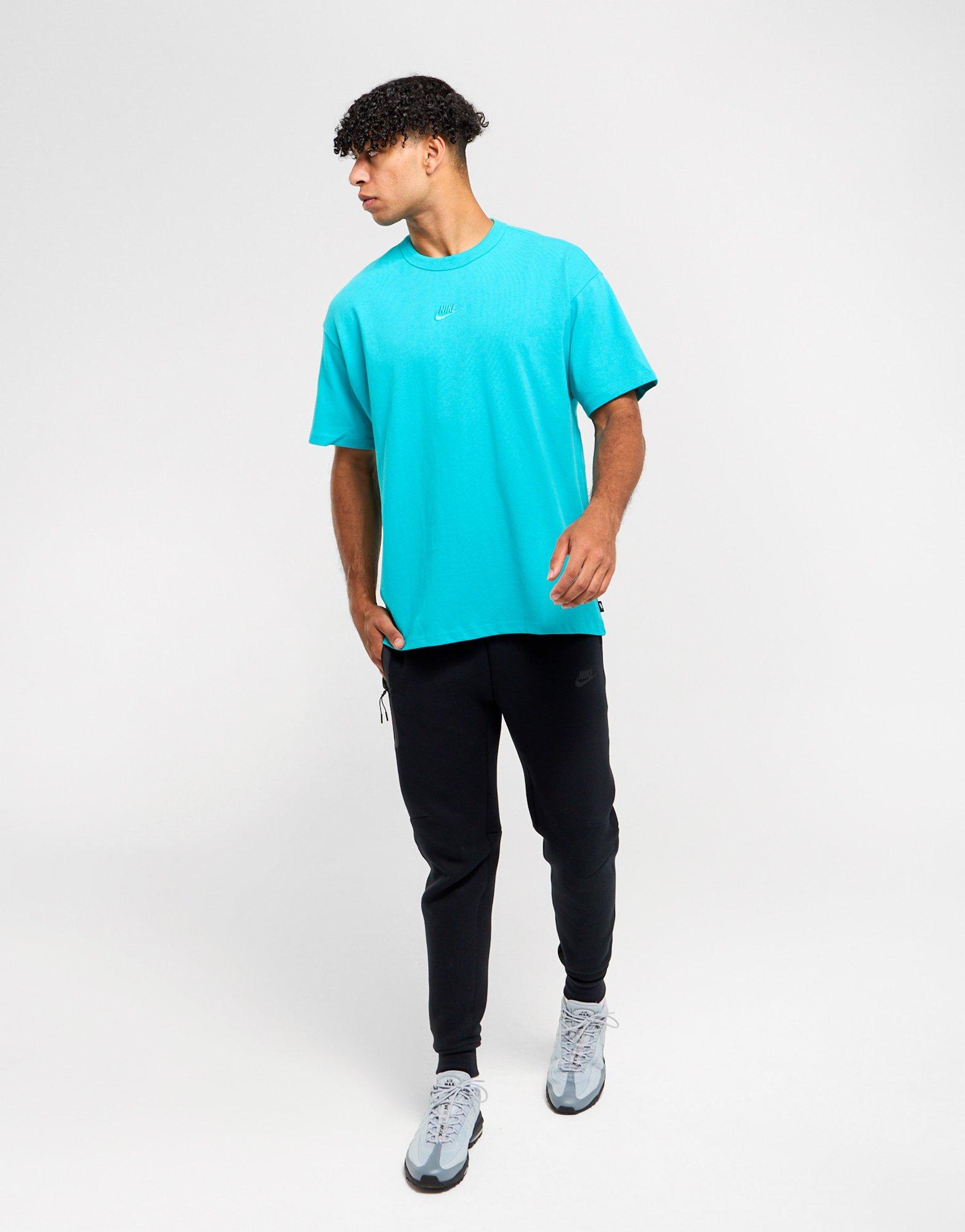 Nike Premium Club T-Shirt