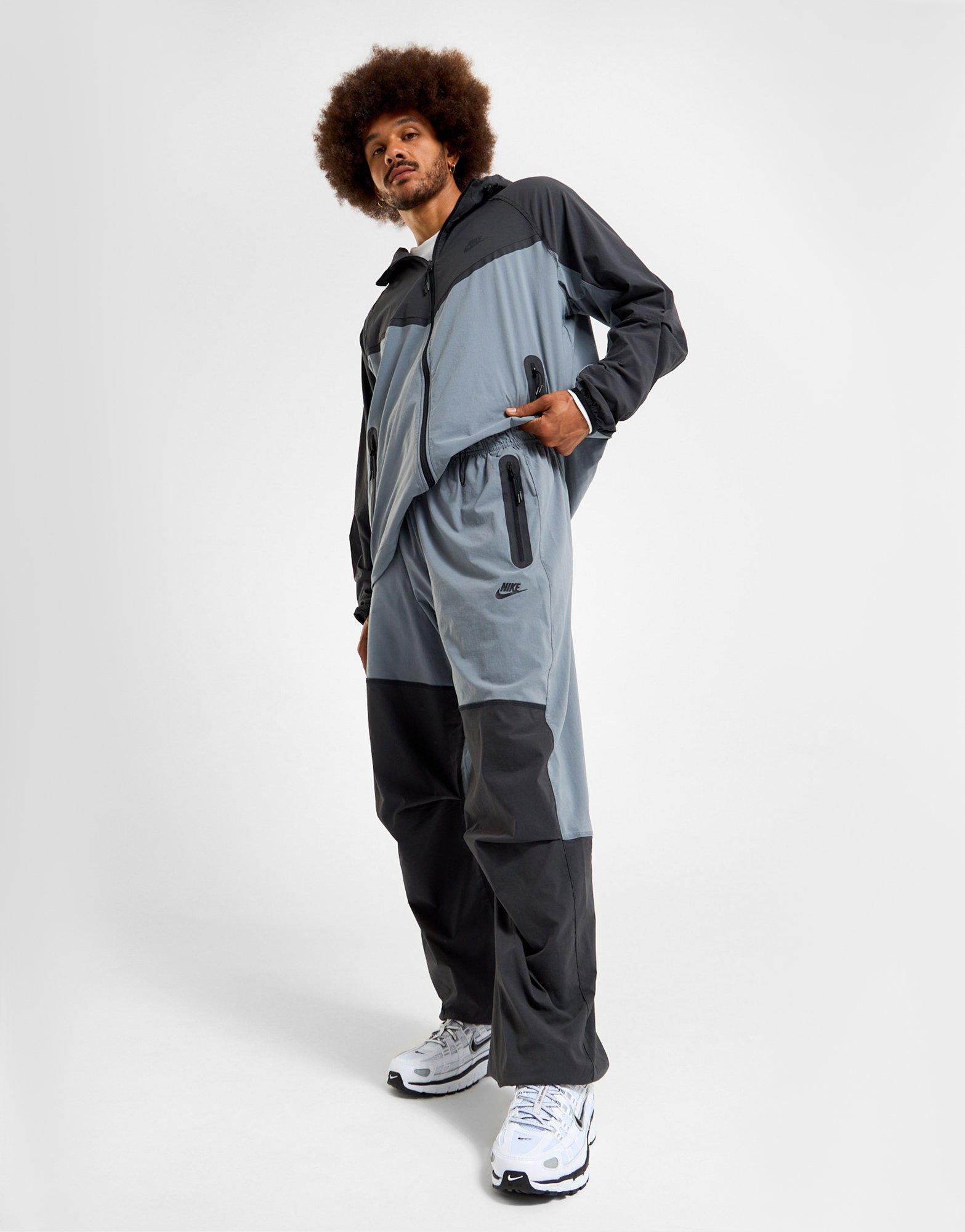 Nike Tech Woven Pants