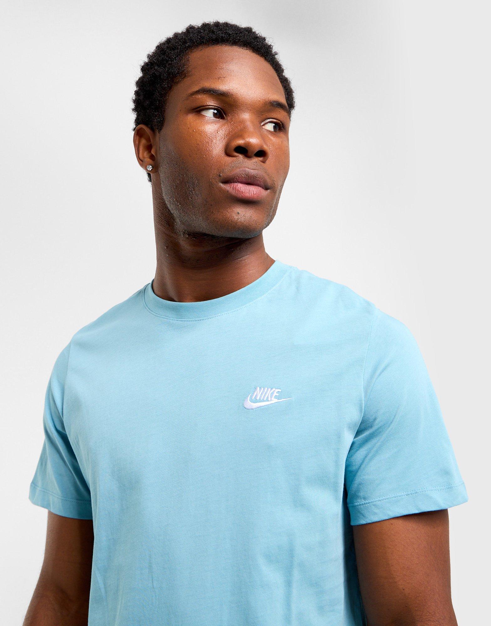 Nike Club T-Shirt
