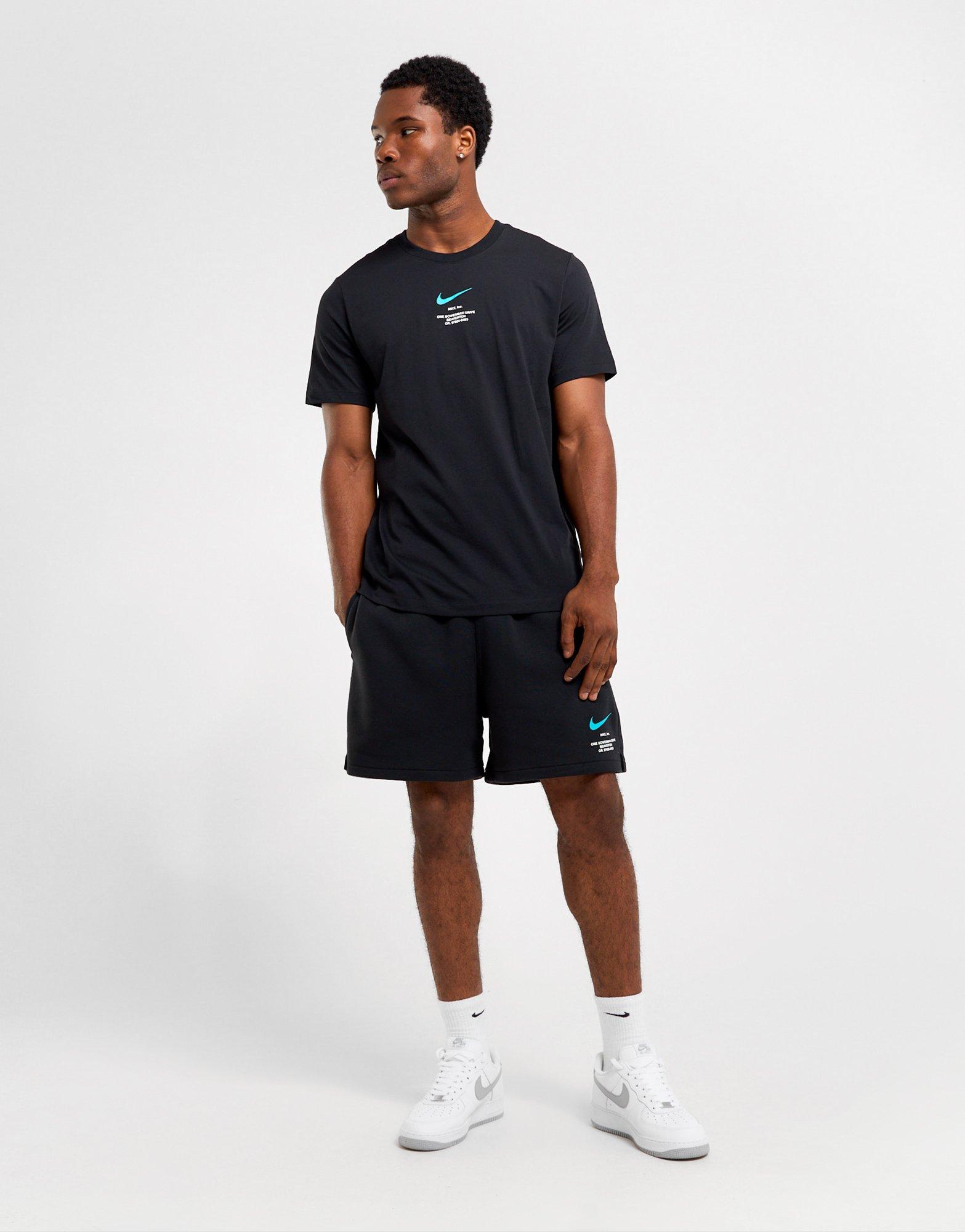 Nike Swoosh T-Shirt
