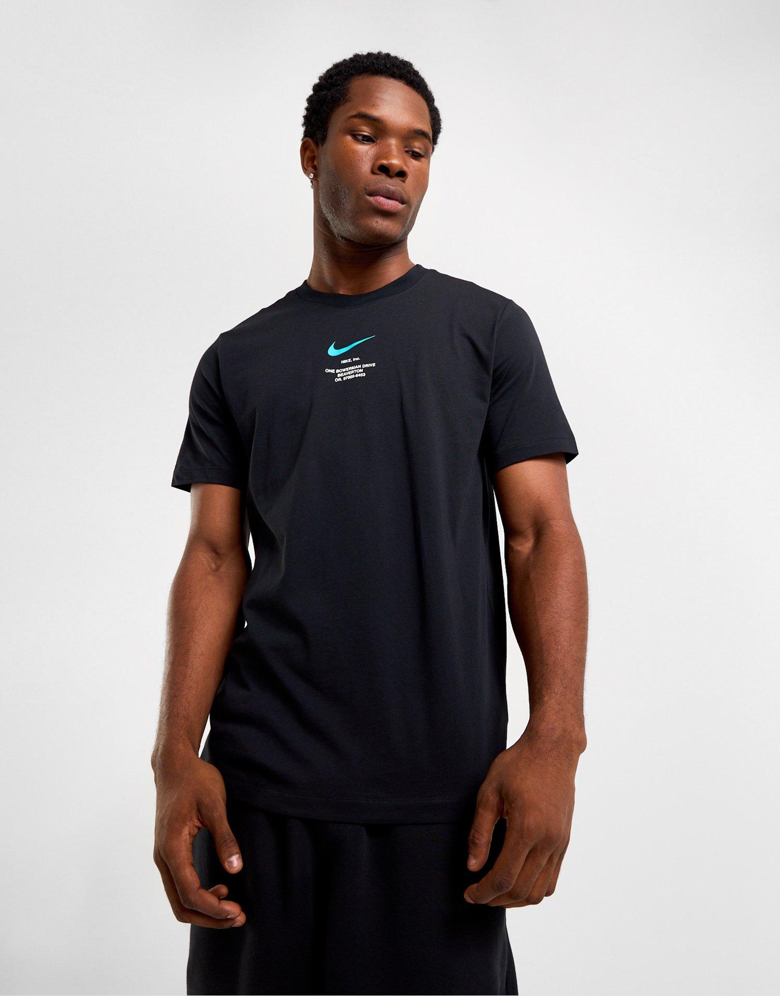 Nike Swoosh T-Shirt