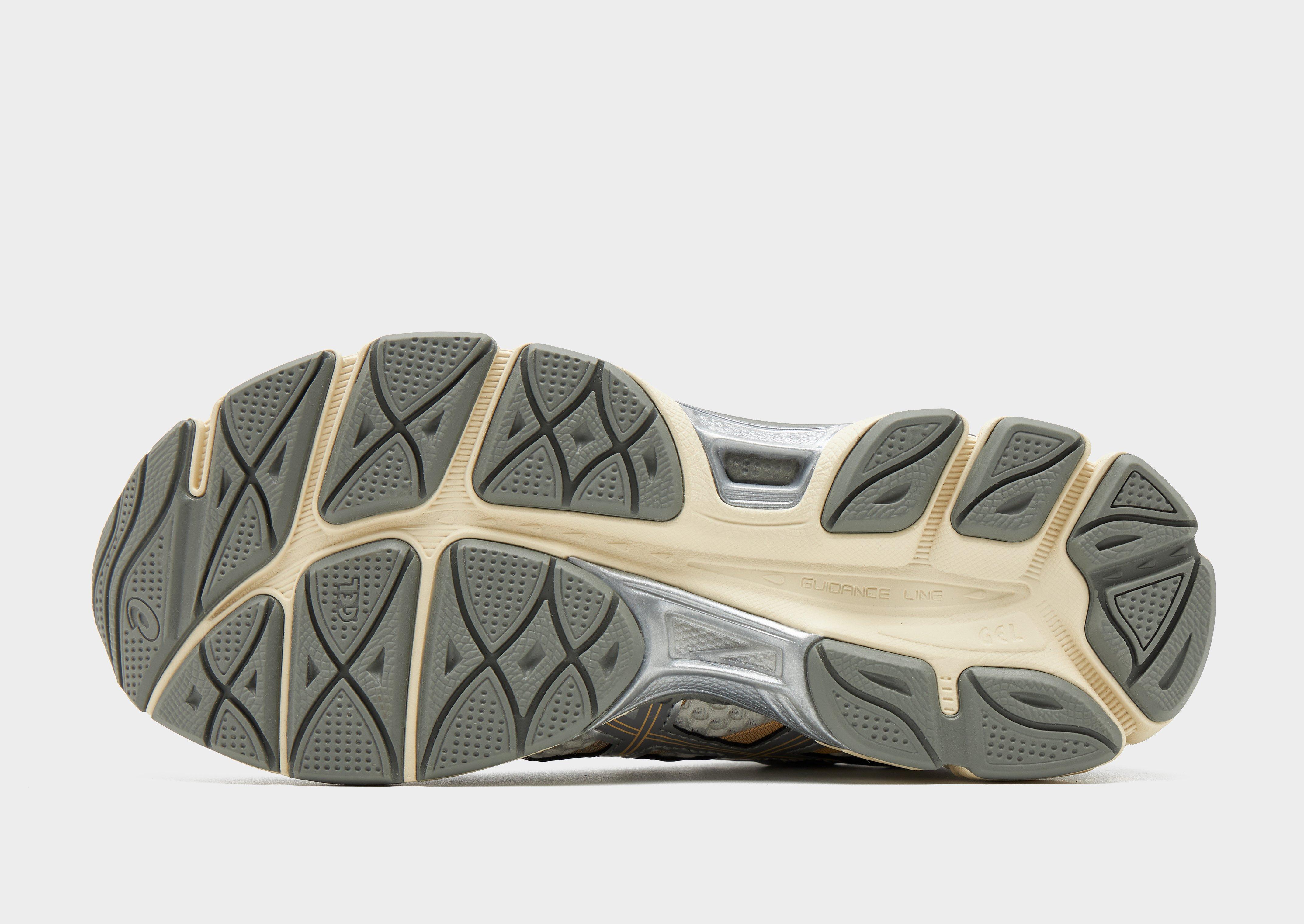 ASICS Gel Cumulus 16 Women's