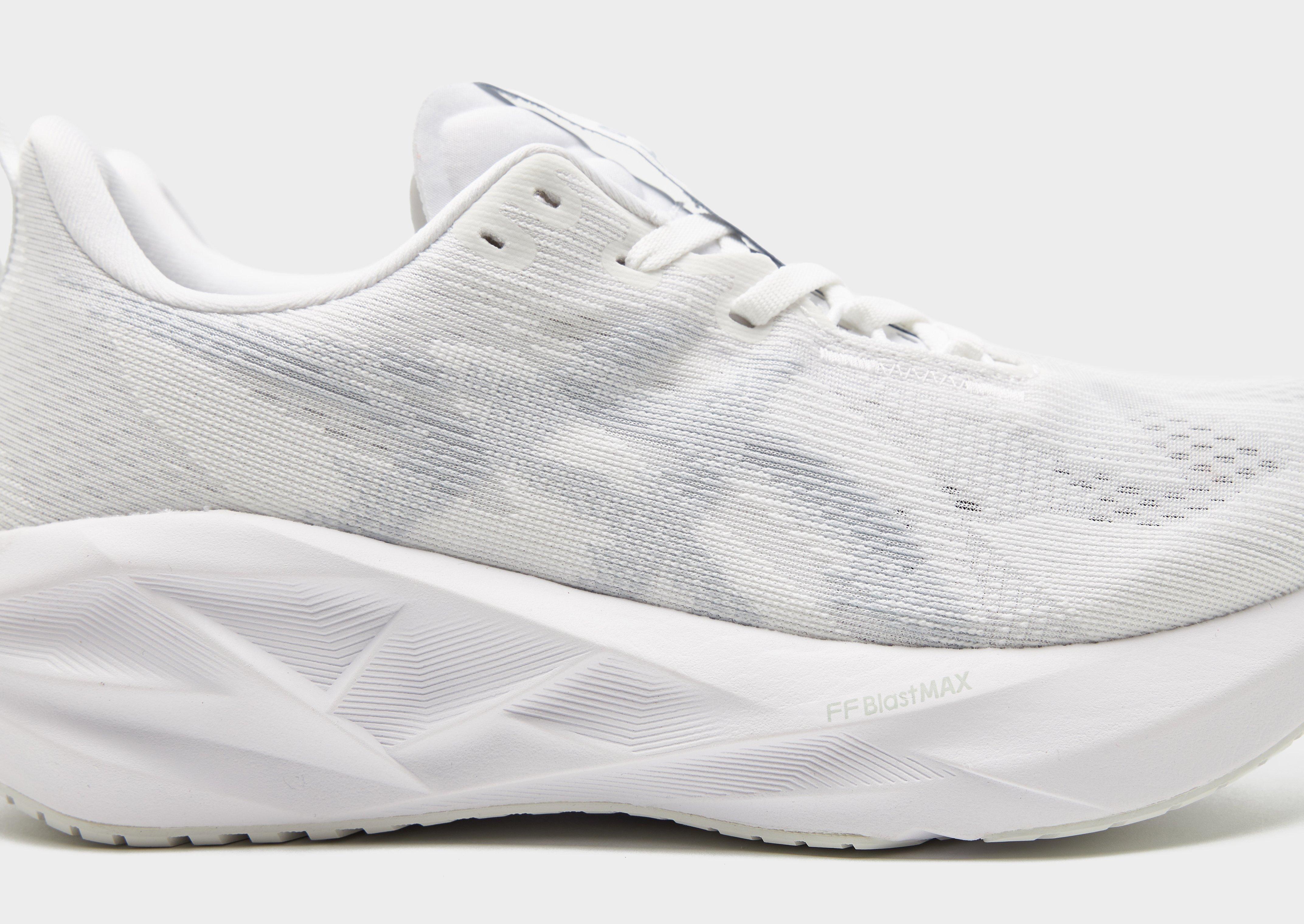 ASICS Novablast 5 Women's