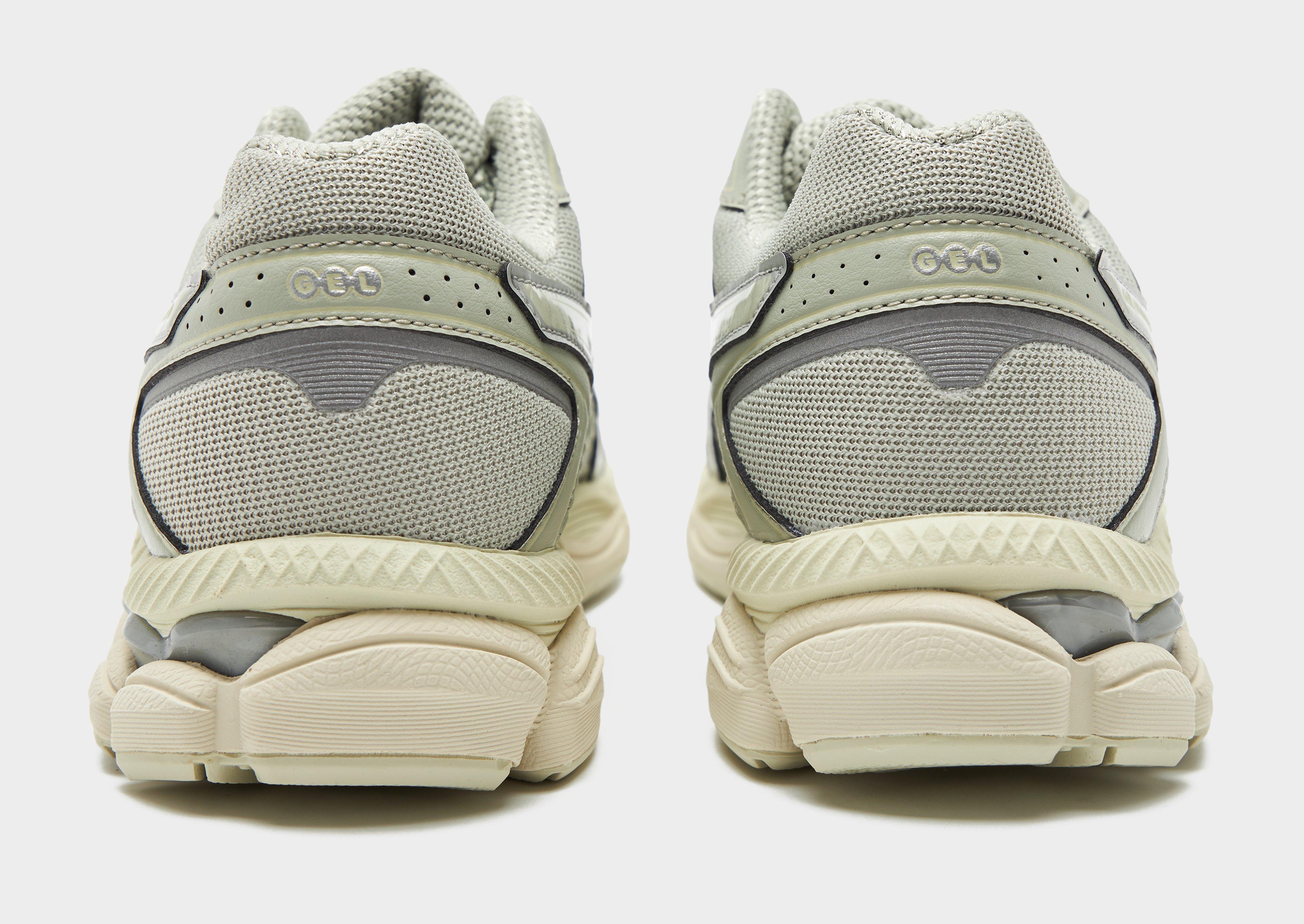 ASICS Gel Cumulus 16 Women's